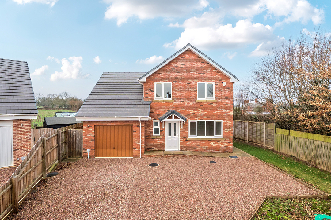 4 Bed Detached House For Sale In Church View, Norton Canon, Hereford, Herefordshire (Ref: 694737)