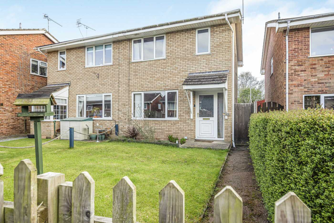 3 Bed Semi-Detached House For Sale In Blanchard Close, Leominster, Herefordshire, (Ref: 710729), HR6 8SH