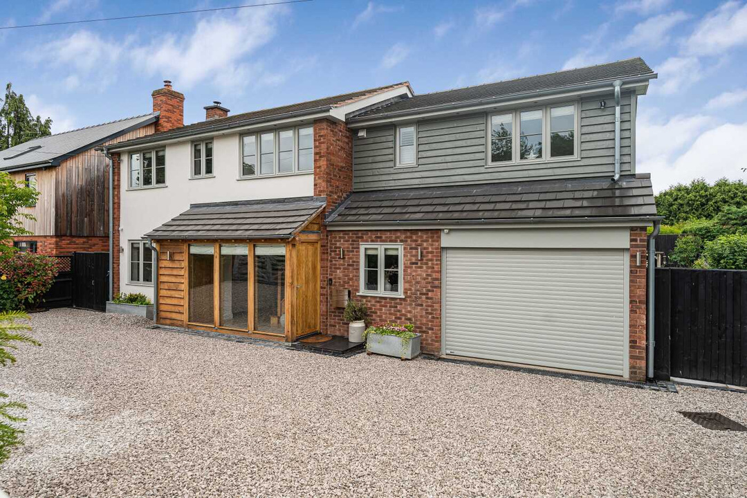 4 Bed Detached House For Sale In Holbrook Close, Hereford, Herefordshire (Ref: 722317)