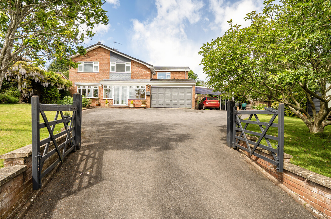 4 Bed Detached House For Sale In Caple Avenue, Kings Caple, Hereford (Ref: 717533)