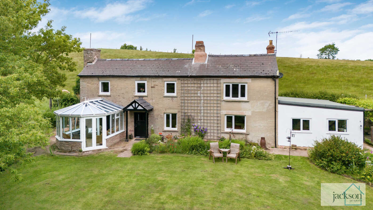 3 Bed Cottage For Sale In Bacton, Hereford, Herefordshire (Ref: 723513)