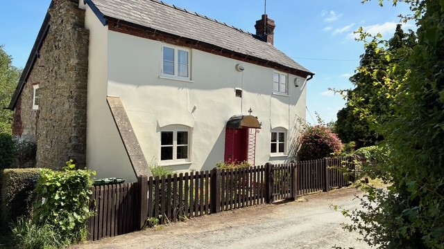 2 Bed Cottage For Sale In Leys Cottage, Leys Lane, Bircher, Herefordshire (Ref: 692390), Leominster