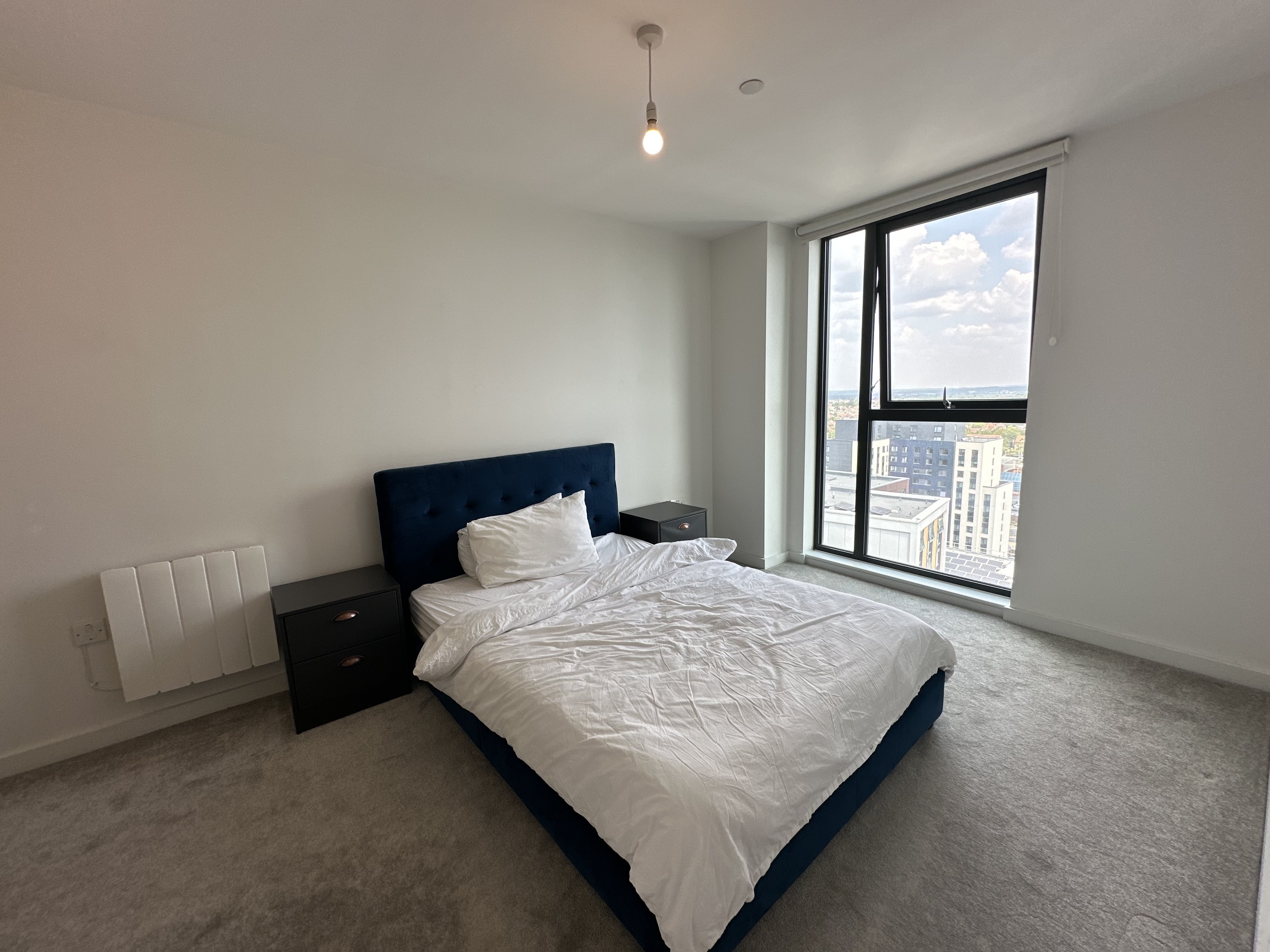 1 bed flat to rent in Holdenhurst Road, , BH8 4