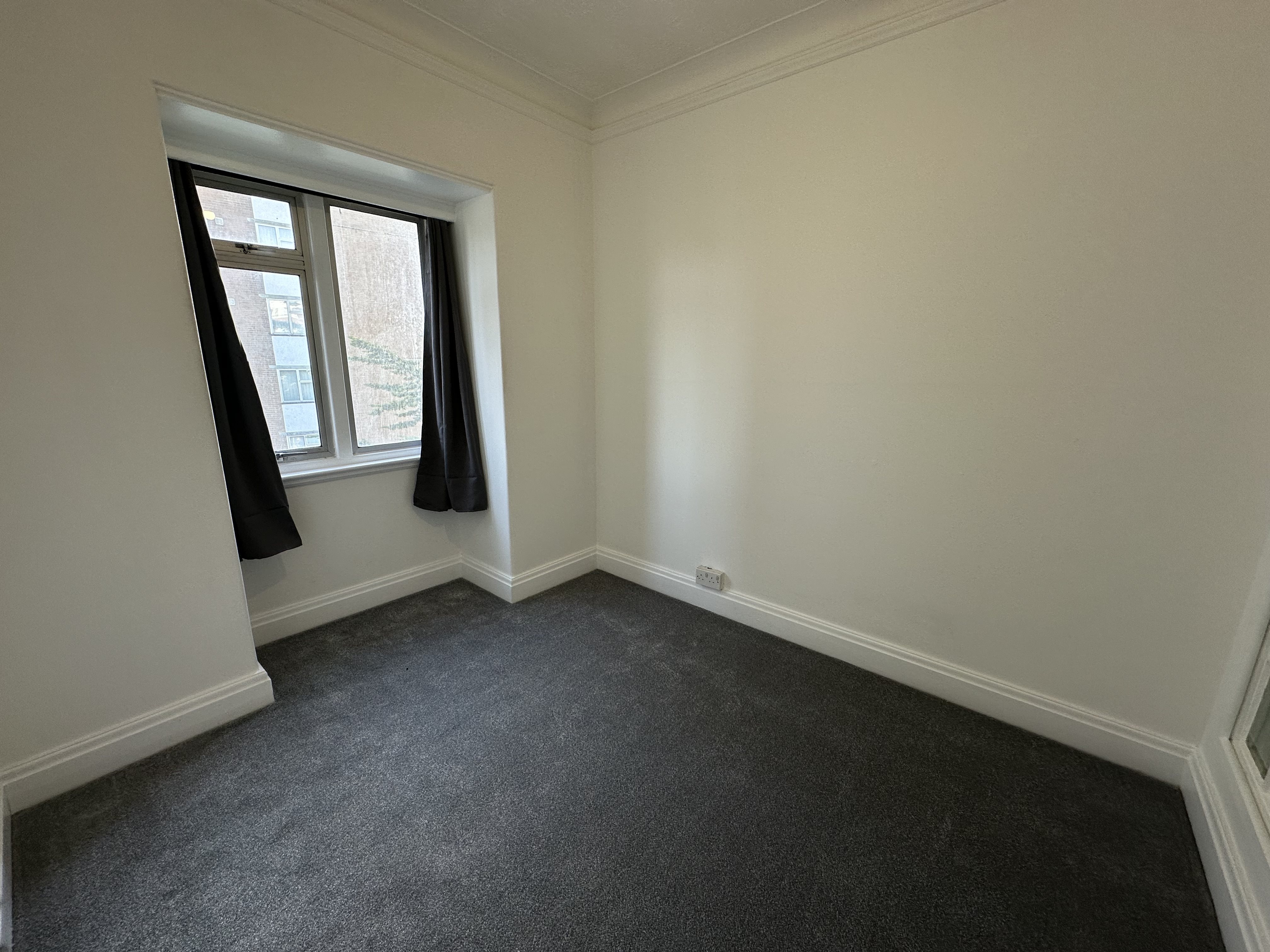 3 bed flat to rent in Grove Road, Bournemouth, BH1  - Property Image 9