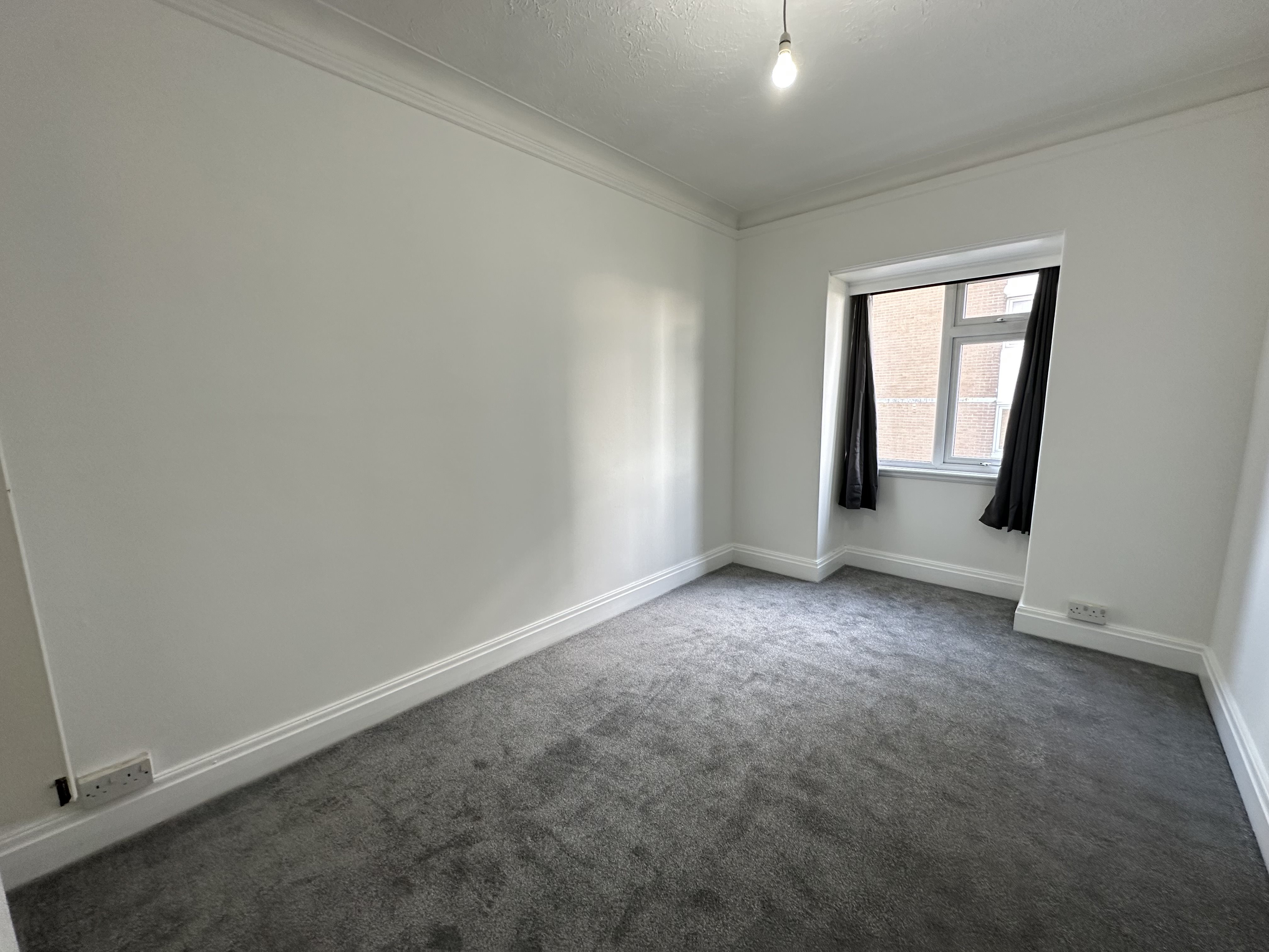 3 bed flat to rent in Grove Road, Bournemouth, BH1  - Property Image 5