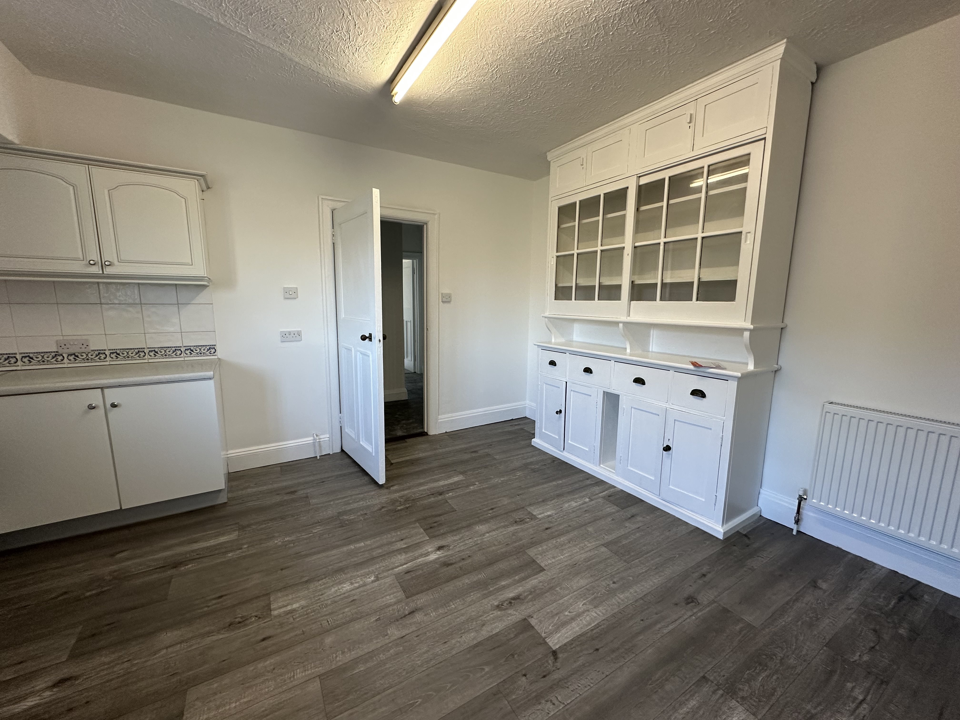 3 bed flat to rent in Grove Road, Bournemouth, BH1 2