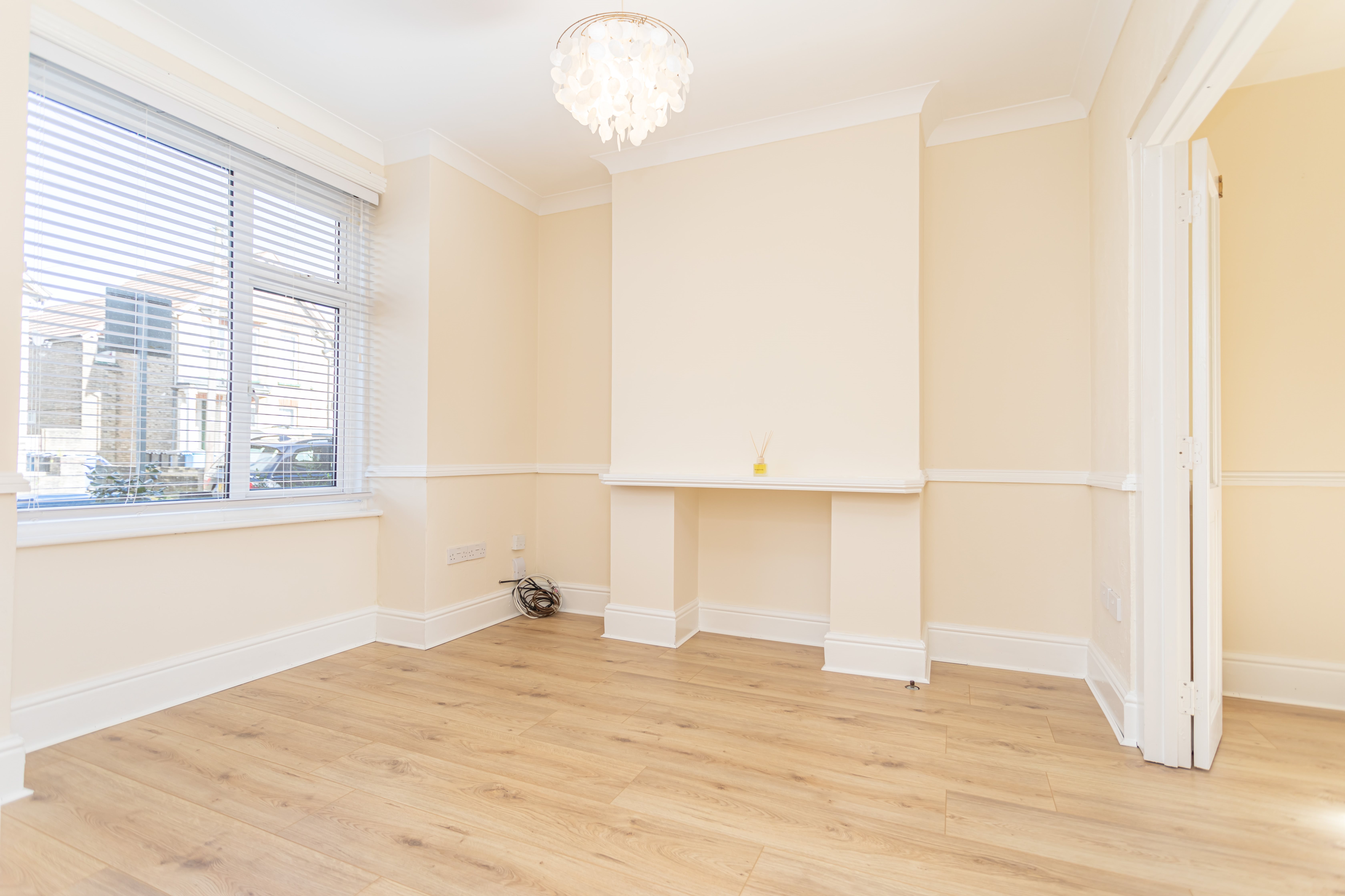 3 bed terraced house to rent in Garland Road, Poole, BH15  - Property Image 9