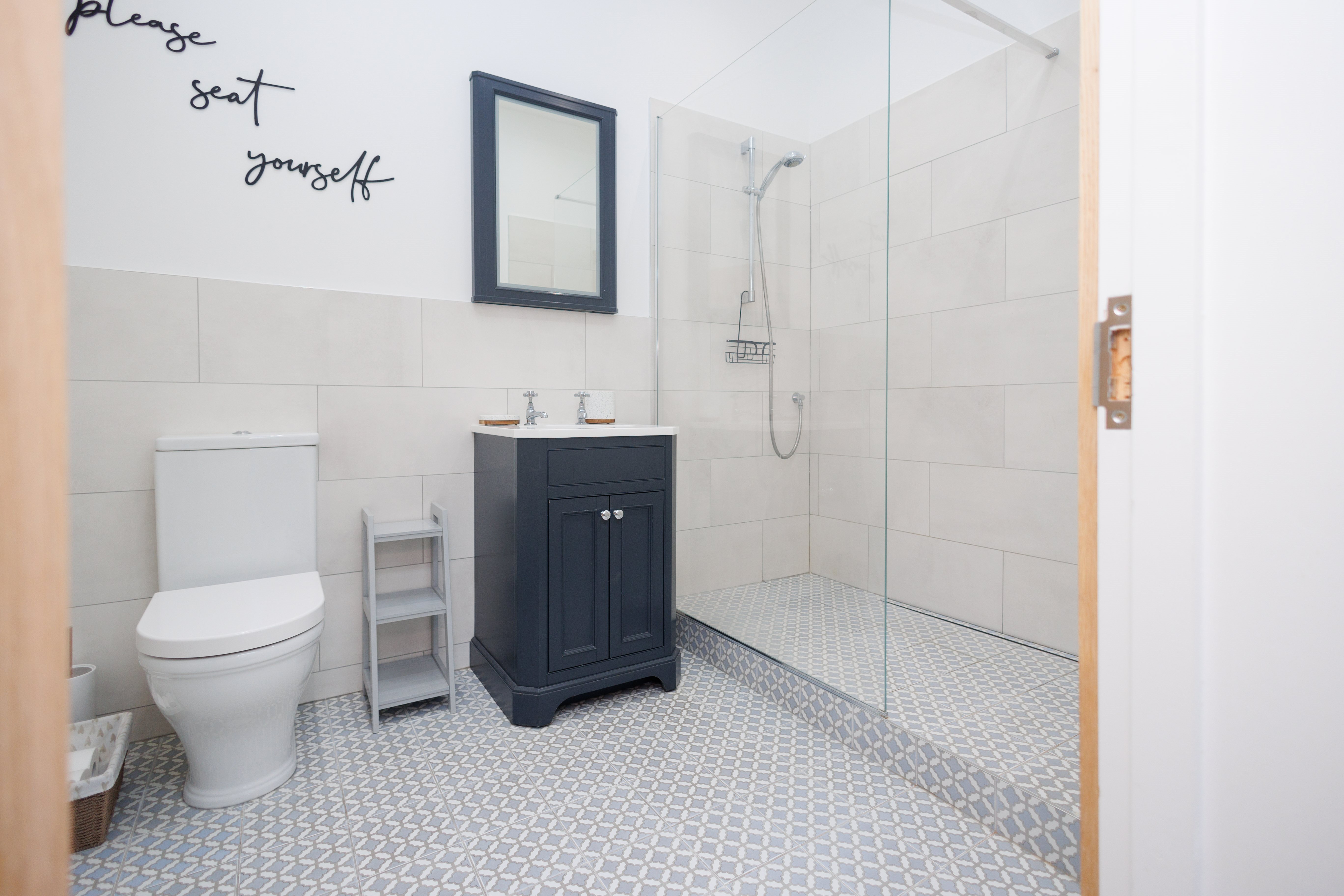 5 bed detached house to rent in Muscliffe Lane, Bournemouth 45