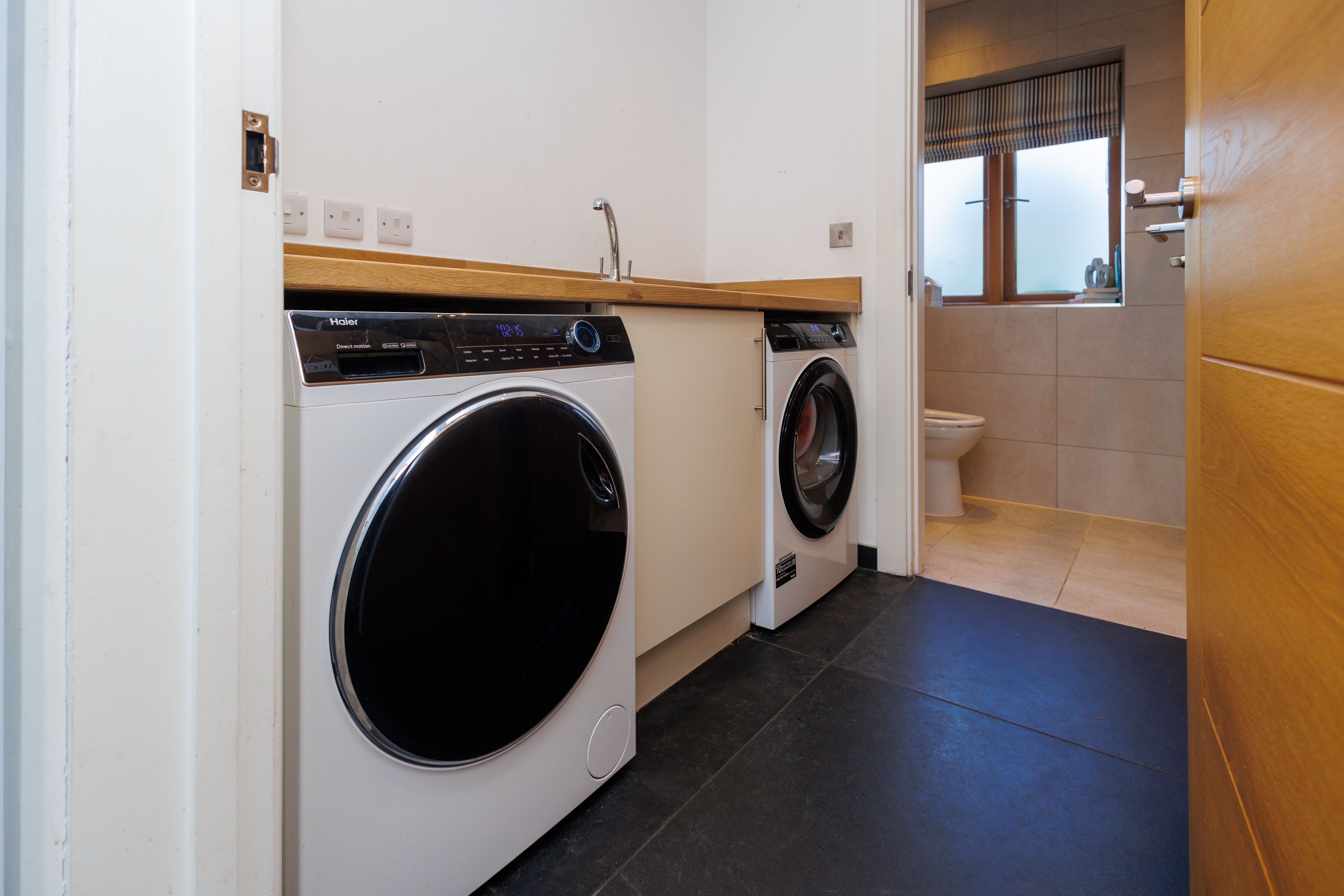 5 bed detached house to rent in Muscliffe Lane, Bournemouth 17