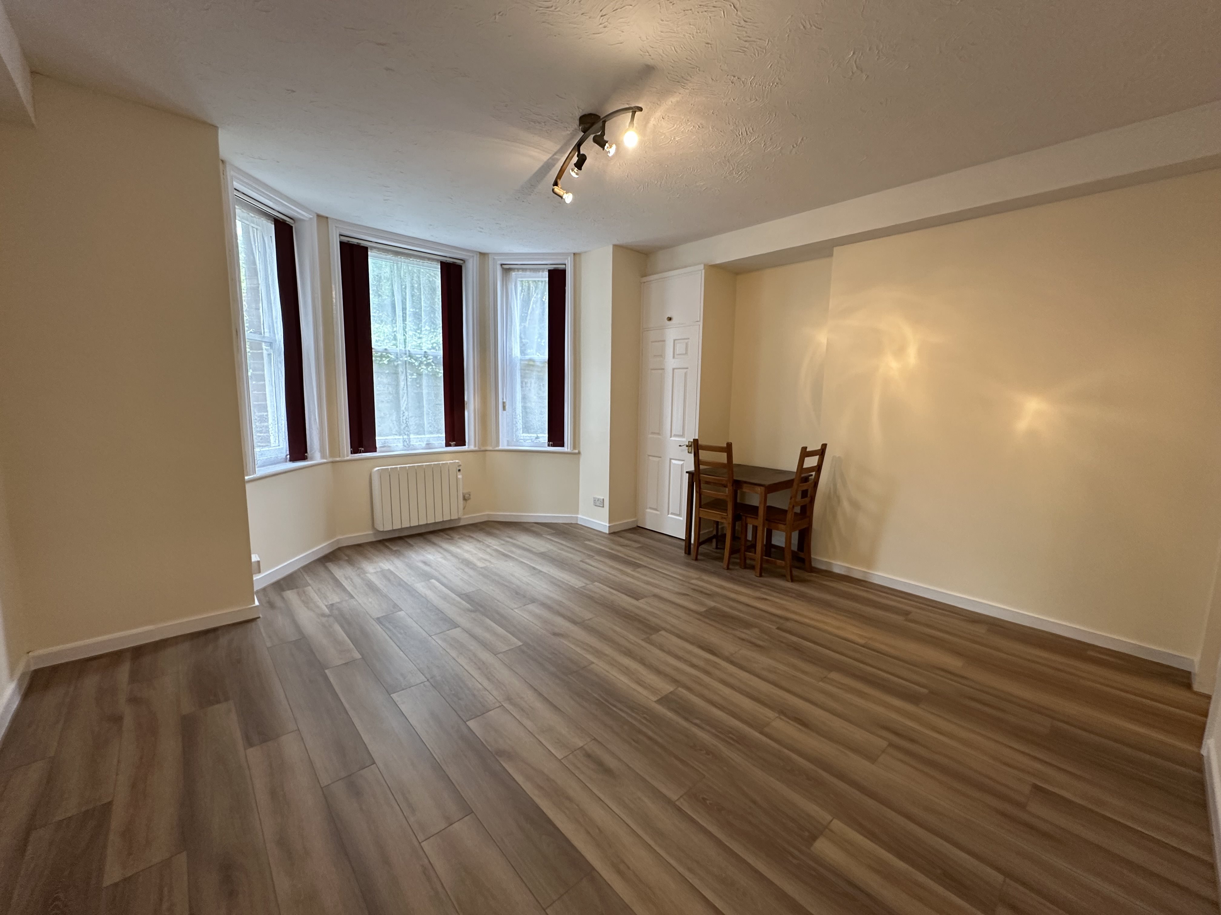 1 bed studio flat to rent in Durley Gardens, Bournemouth, BH2 2