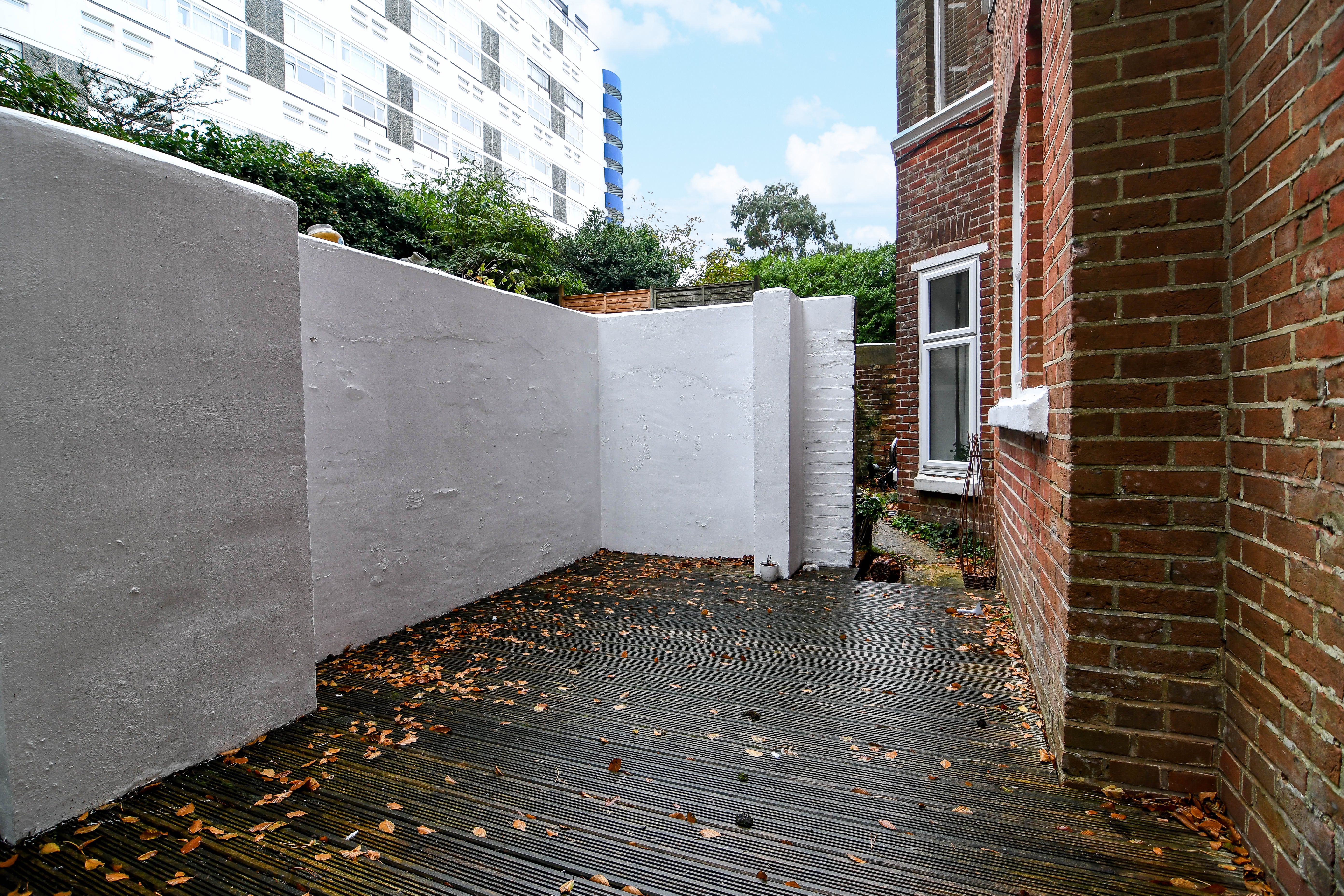 1 bed studio flat to rent in Durley Gardens, Bournemouth 8