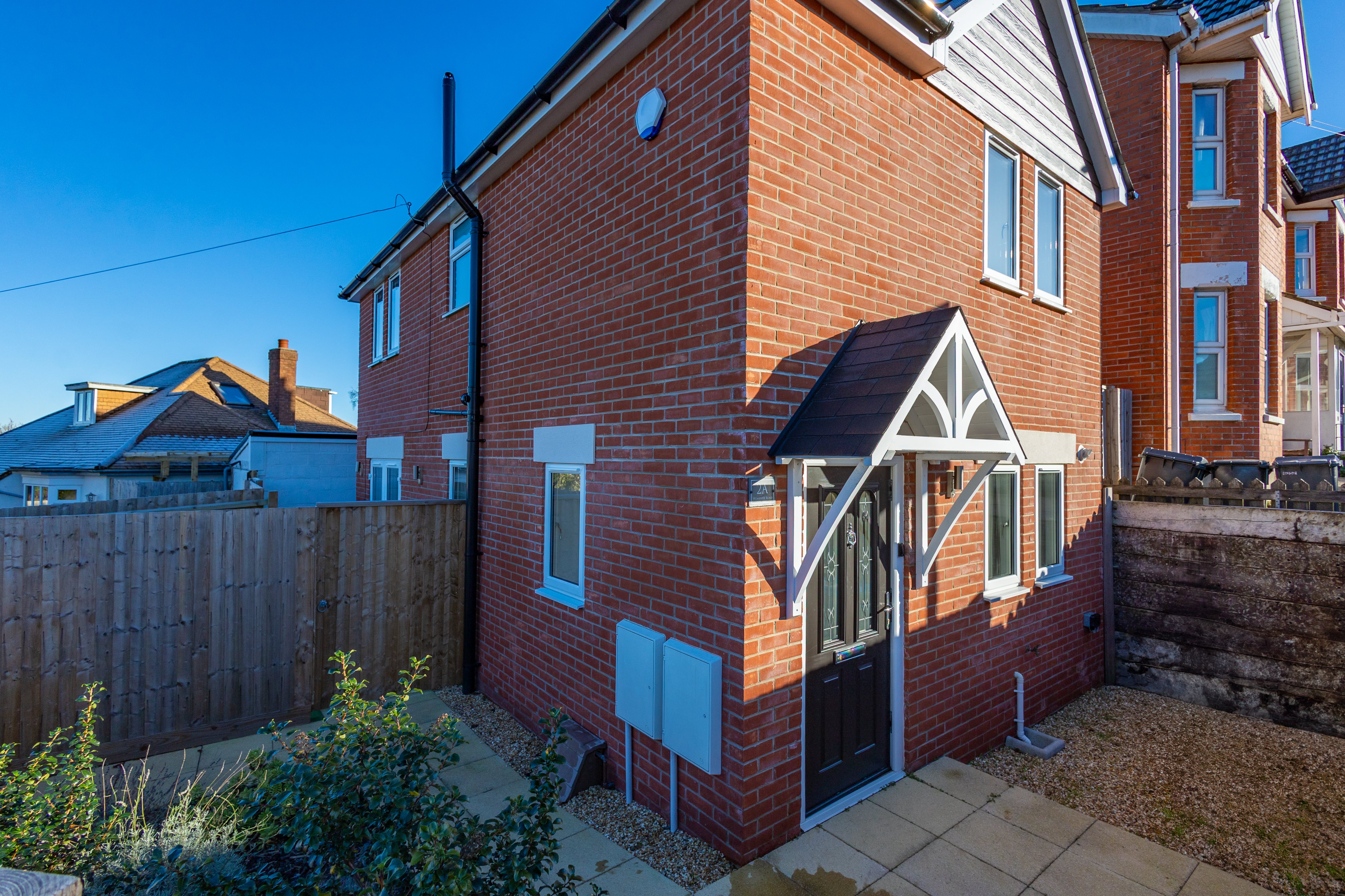 2 bed house to rent in Homeside Road, Bournemouth - Property Image 1