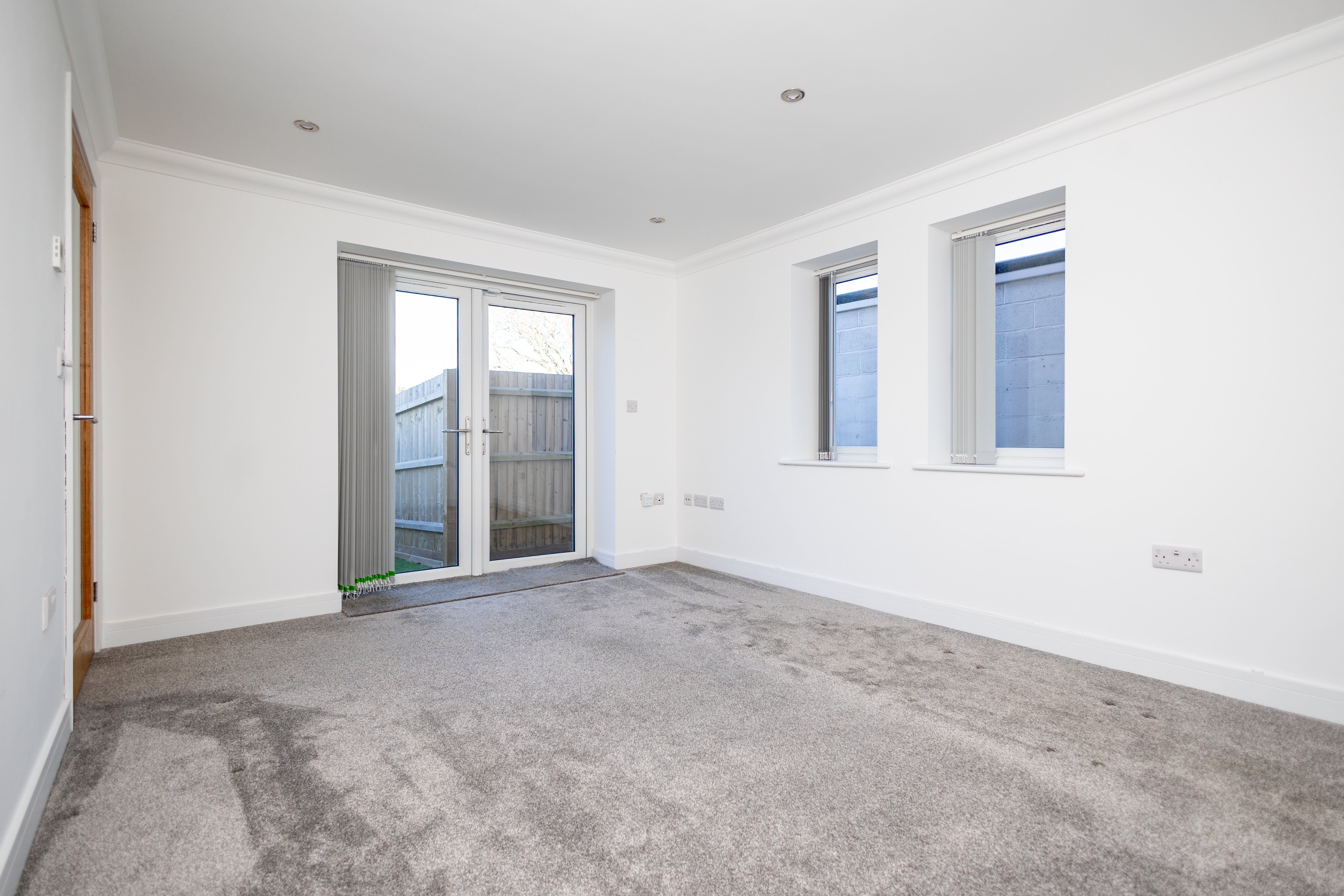 2 bed house to rent in Homeside Road, Bournemouth 4