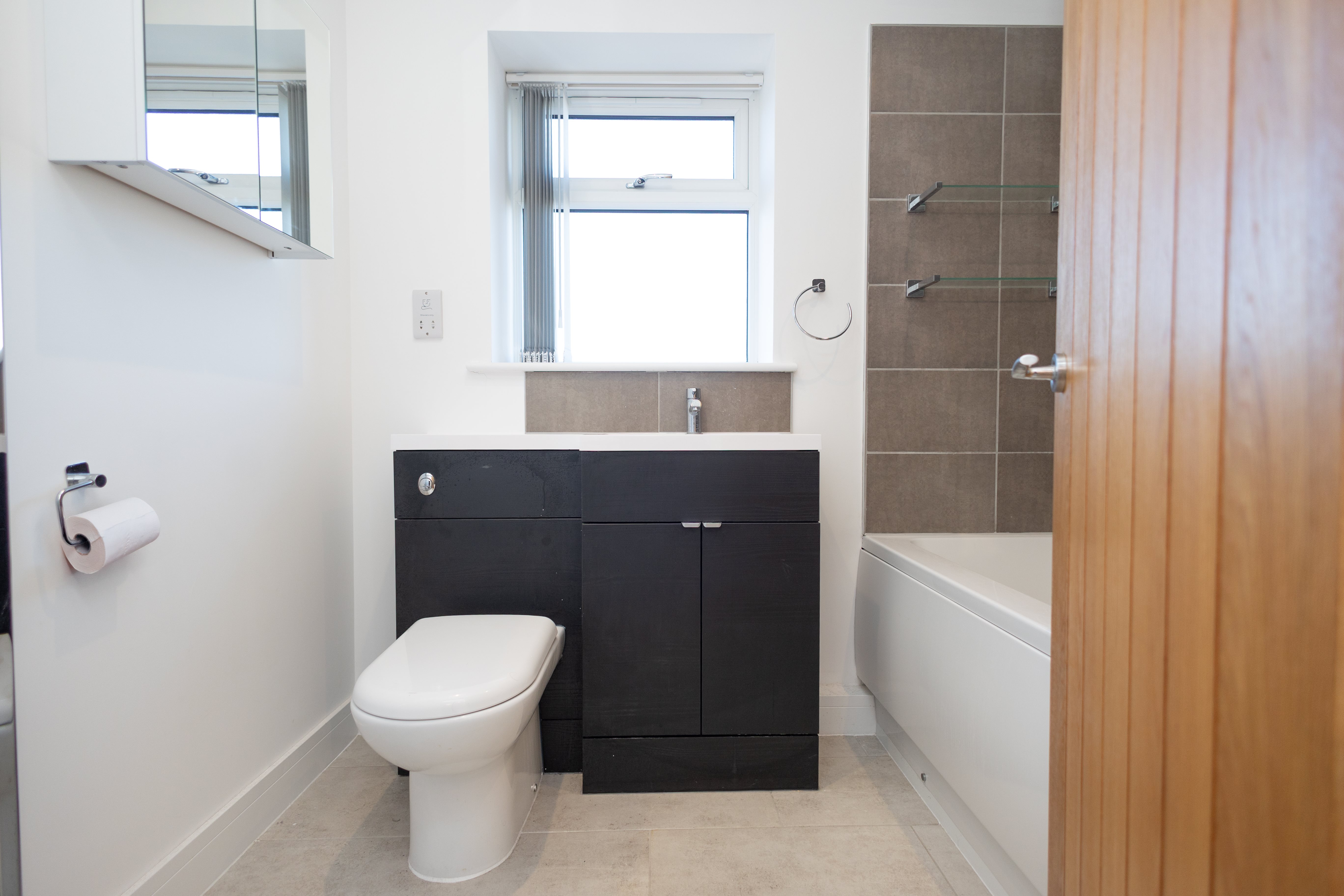 2 bed house to rent in Homeside Road, Bournemouth 6