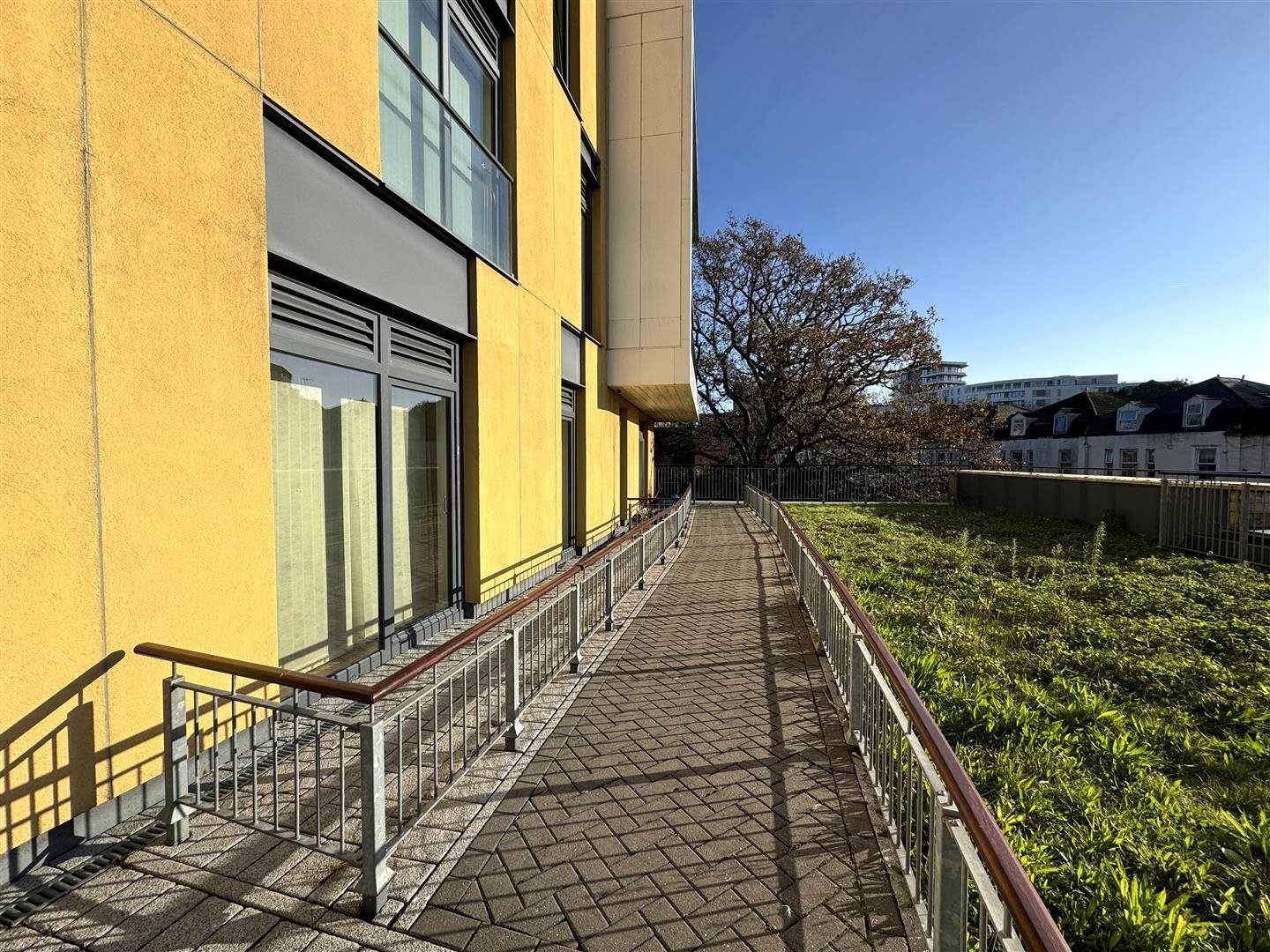1 bed flat to rent in Madeira Road, Bournemouth, BH1  - Property Image 1