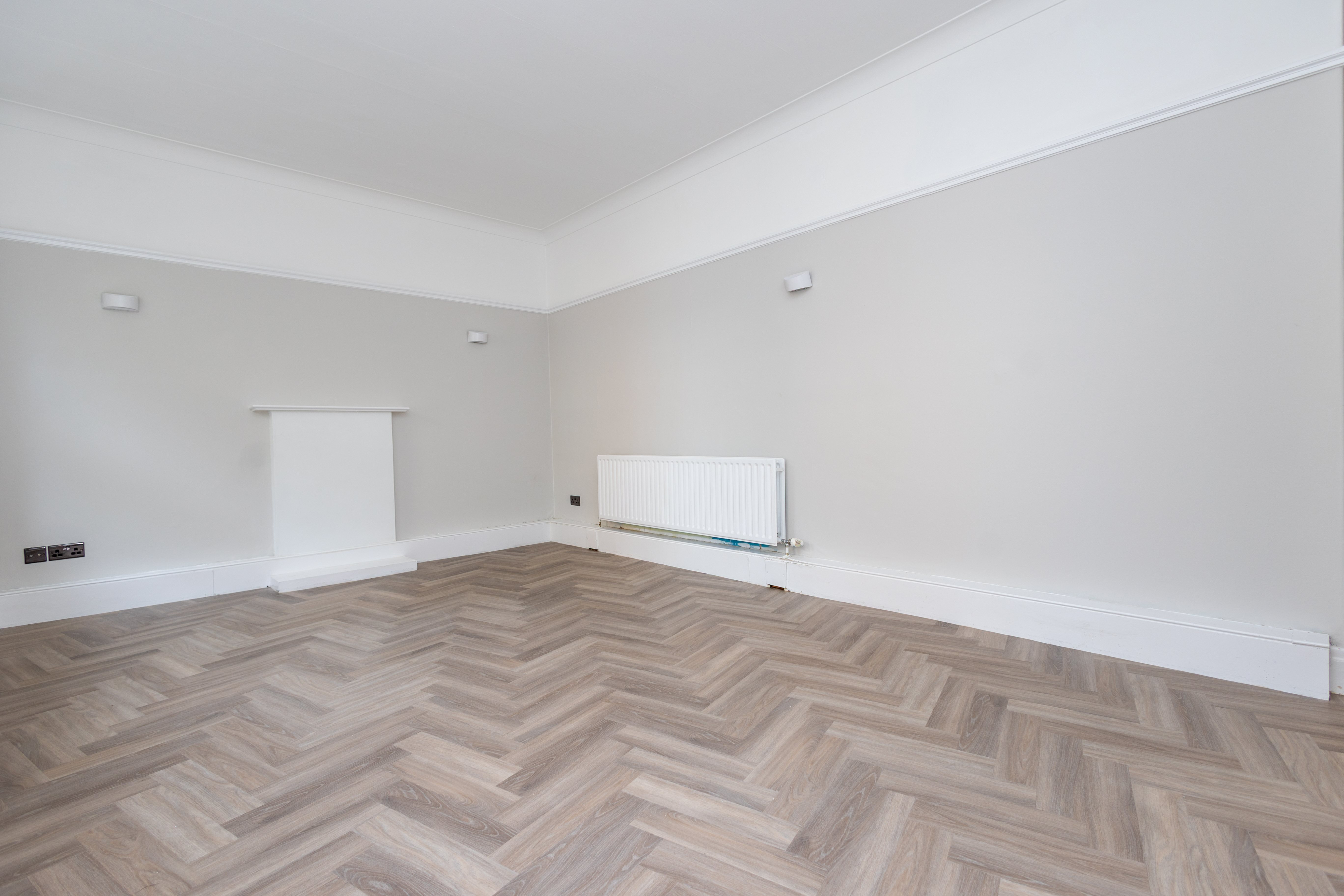 3 bed flat to rent in Richmond Hill, Bournemouth, BH2 13