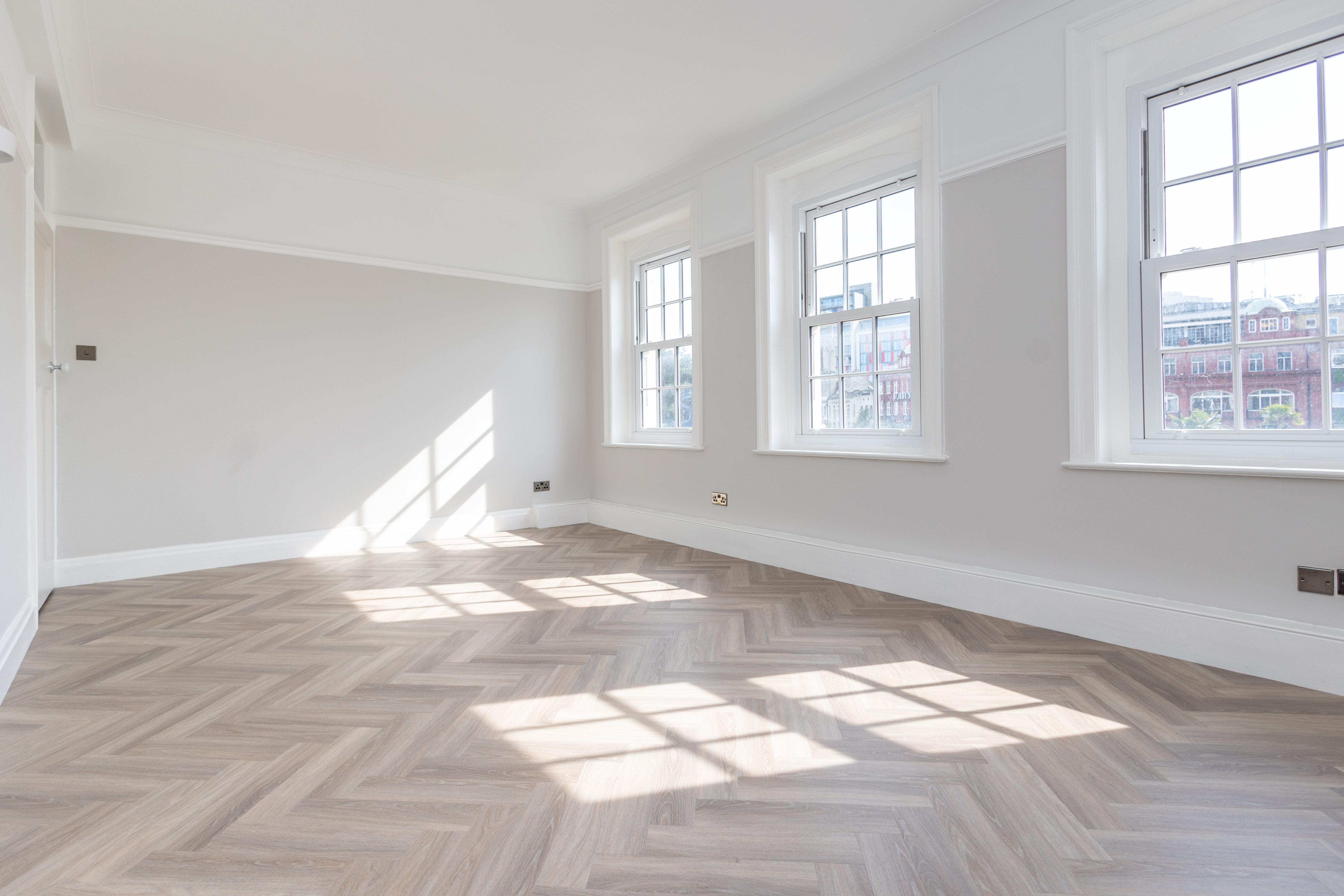 3 bed flat to rent in Richmond Hill, Bournemouth, BH2 23