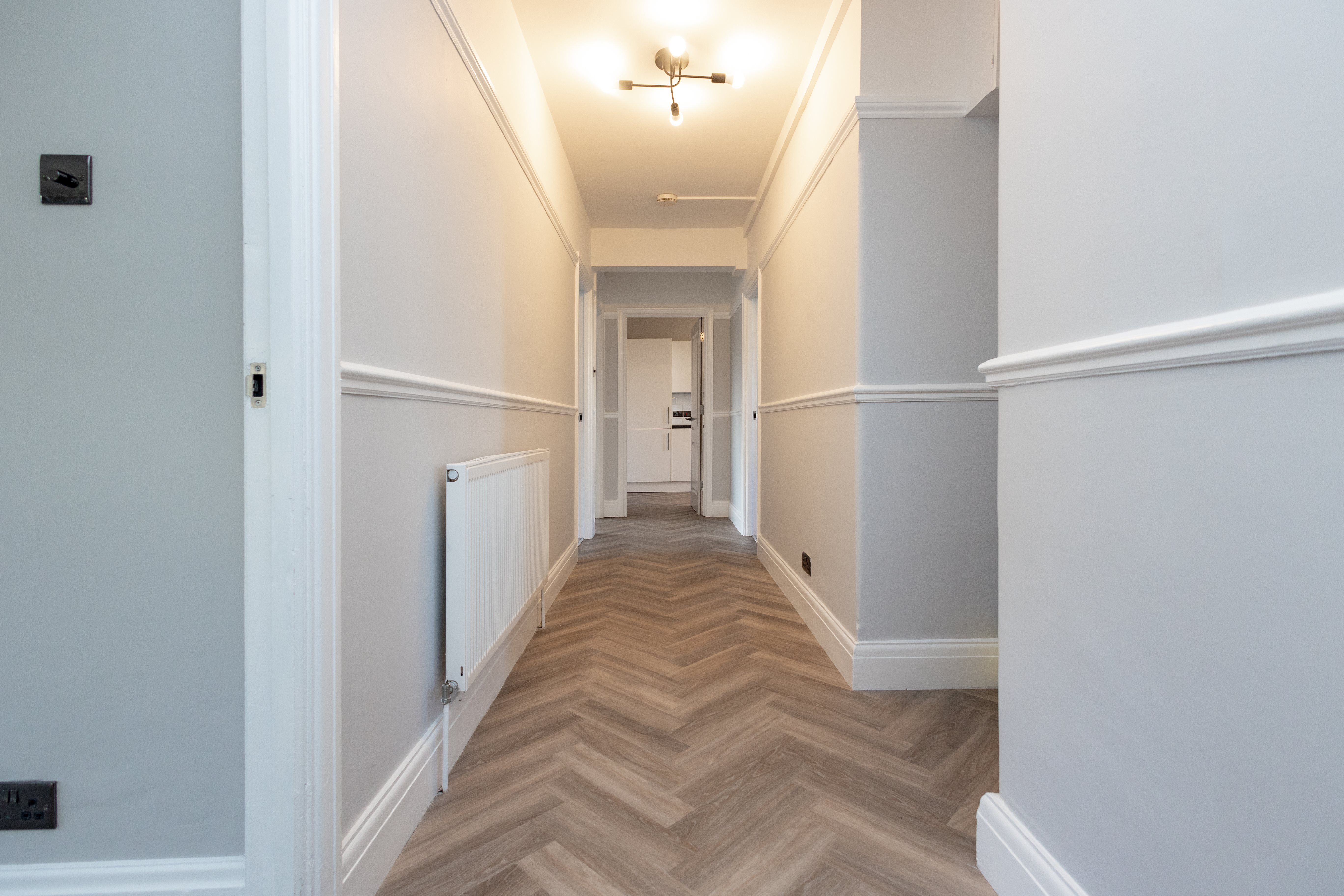 3 bed flat to rent in Richmond Hill, Bournemouth, BH2  - Property Image 4