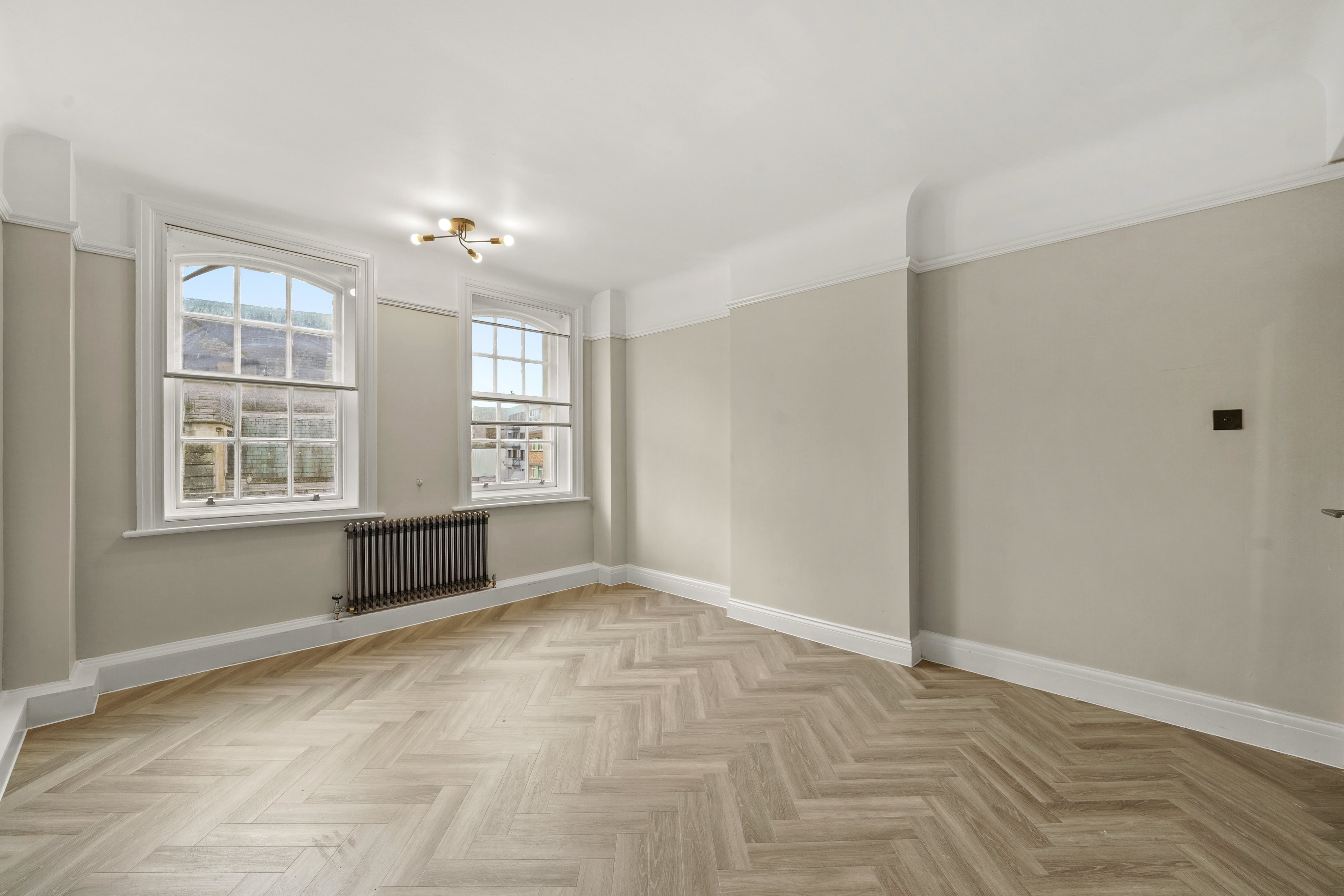 3 bed flat to rent in Richmond Hill, Bournemouth 4