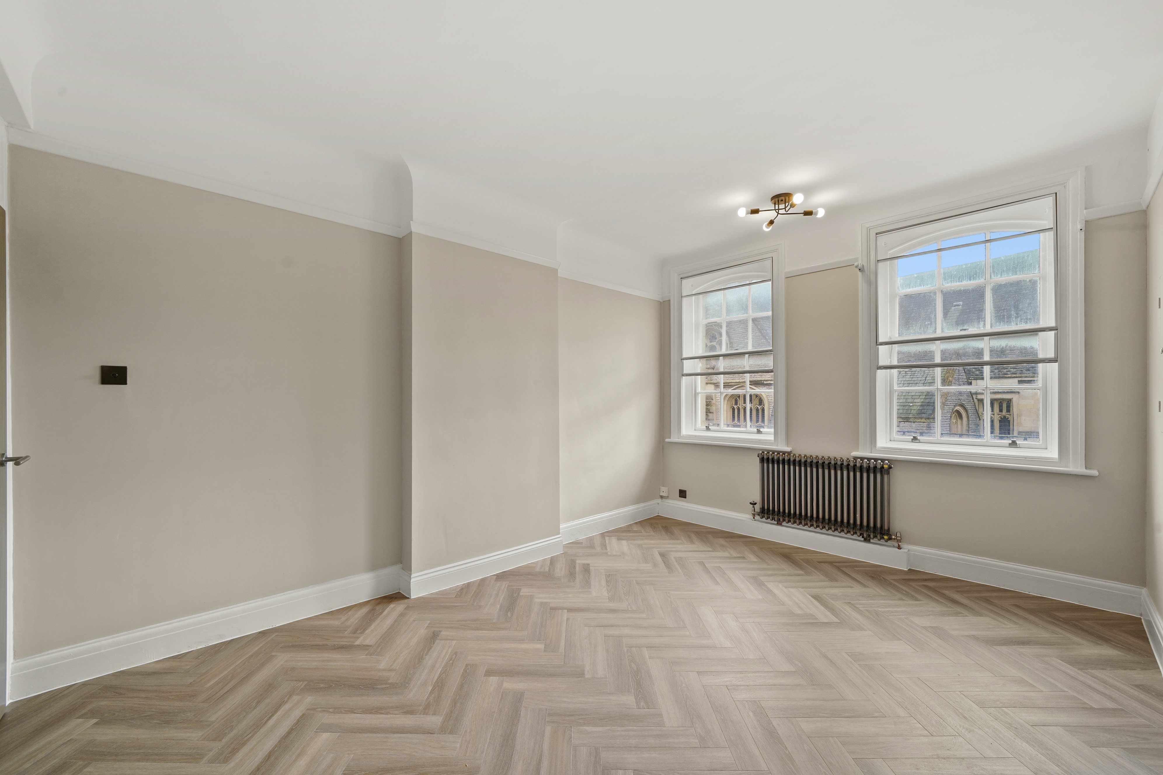 3 bed flat to rent in Richmond Hill, Bournemouth 5