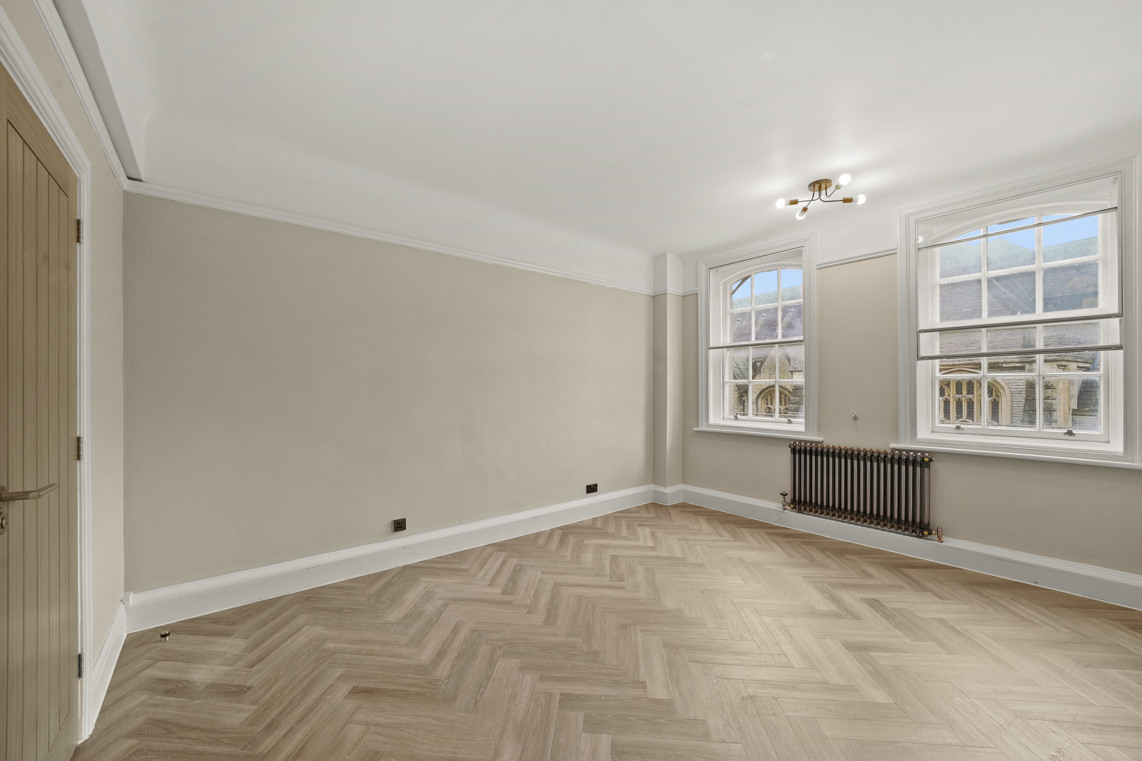 3 bed flat to rent in Richmond Hill, Bournemouth 6