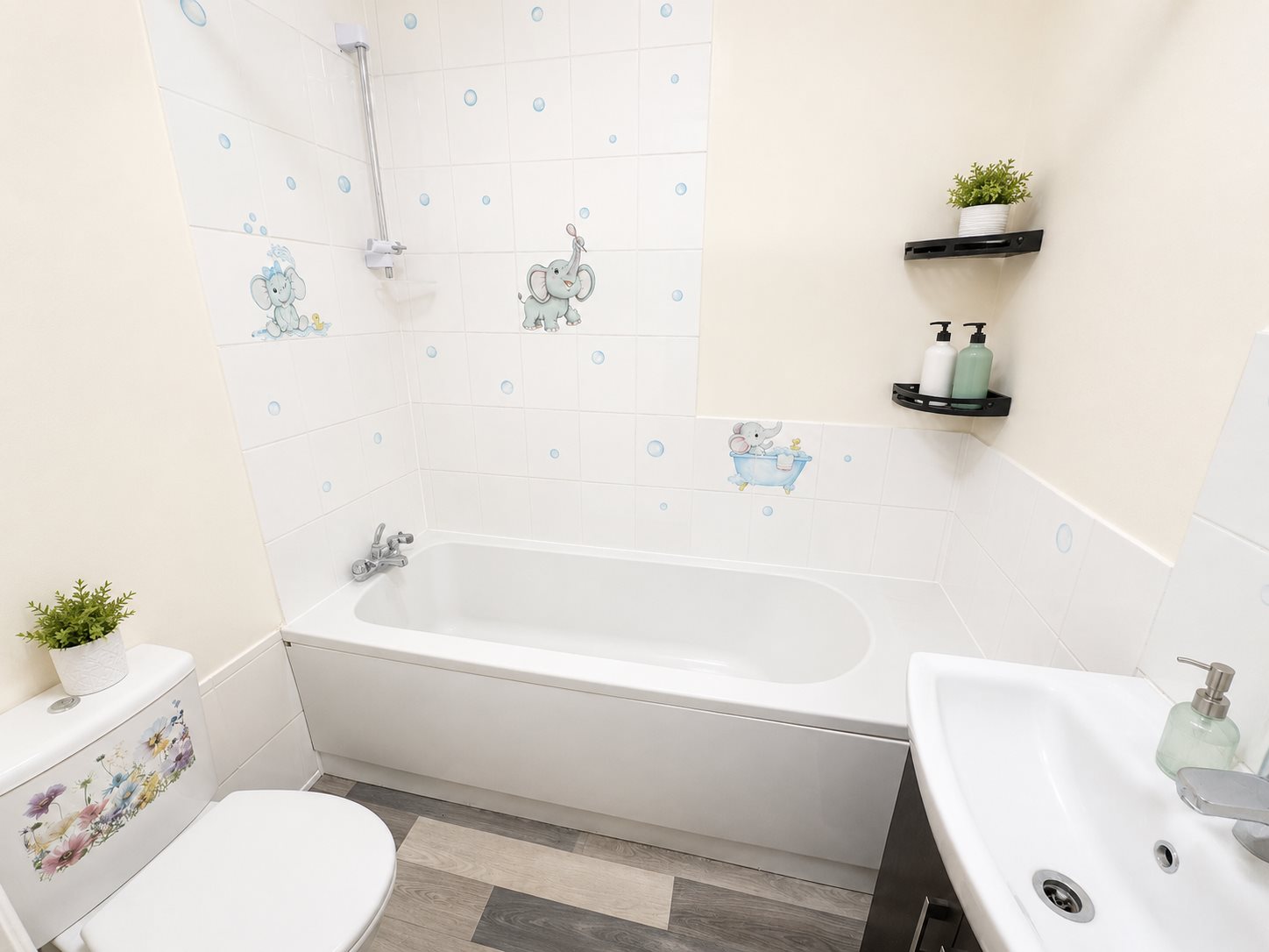 4 bed house to rent in Capstone Road, Bournemouth, BH8 4