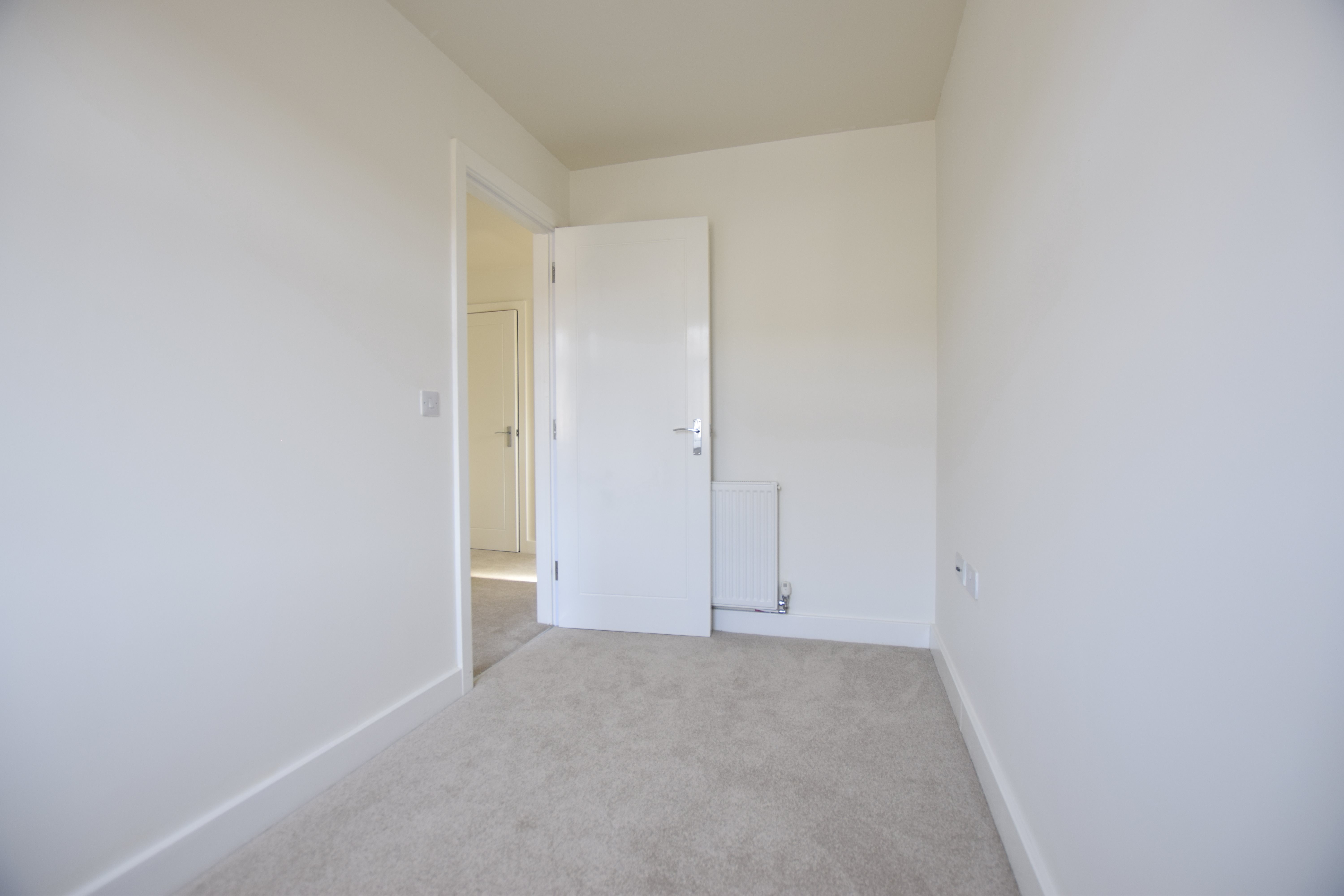 3 bed semi-detached house to rent in Wesley Road, Poole, BH12 15