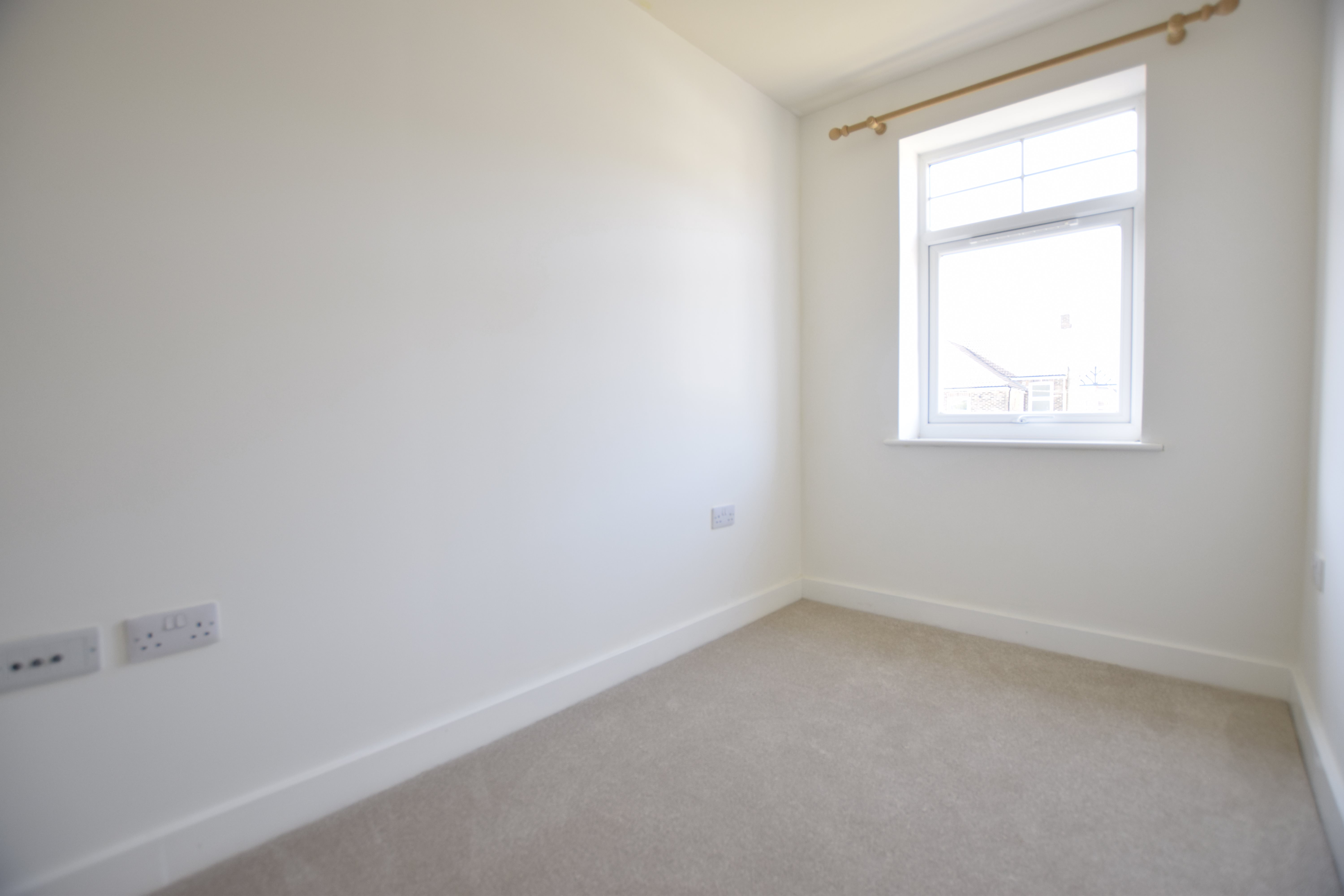 3 bed semi-detached house to rent in Wesley Road, Poole, BH12 14