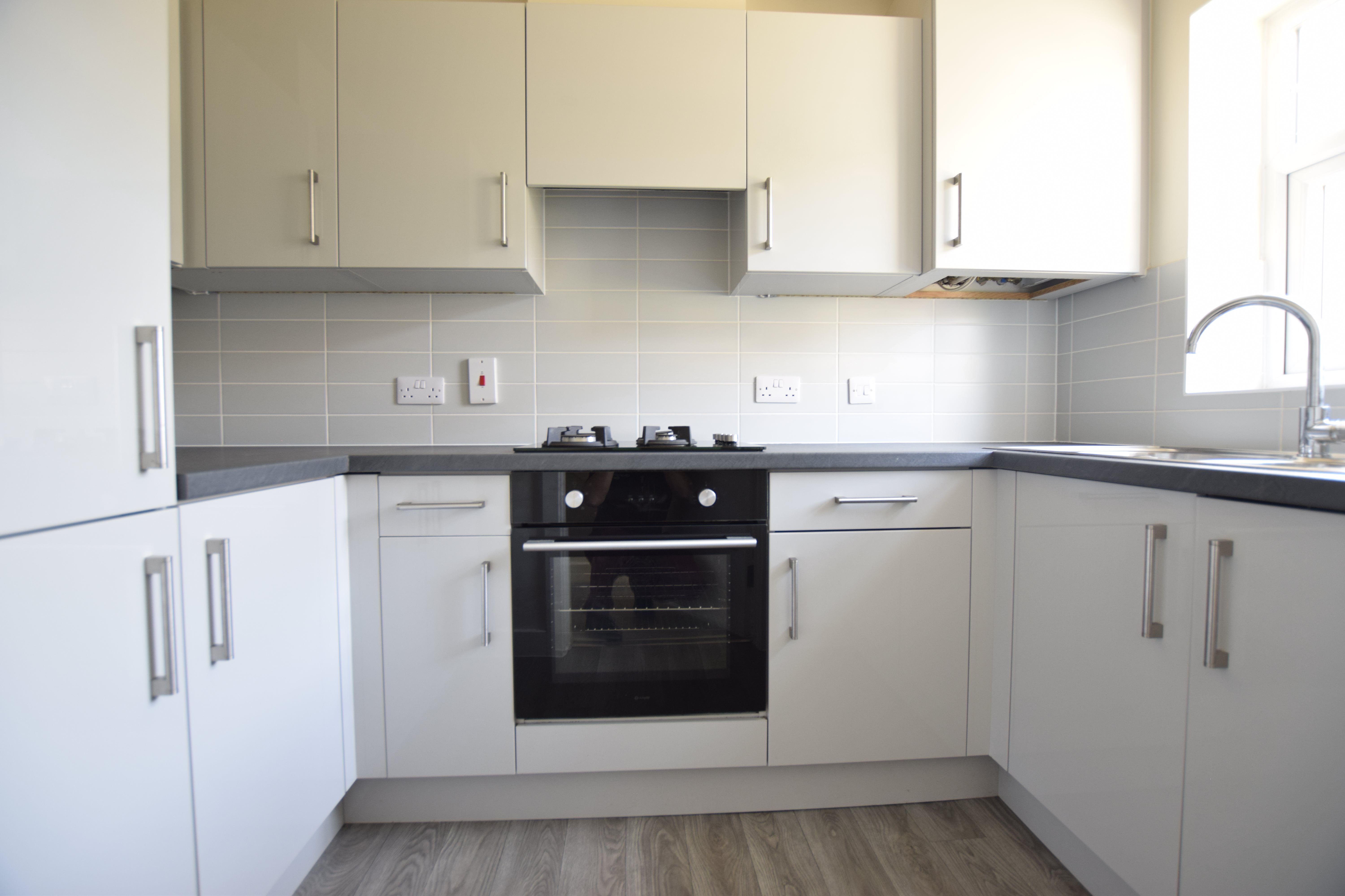 3 bed semi-detached house to rent in Wesley Road, Poole, BH12 5