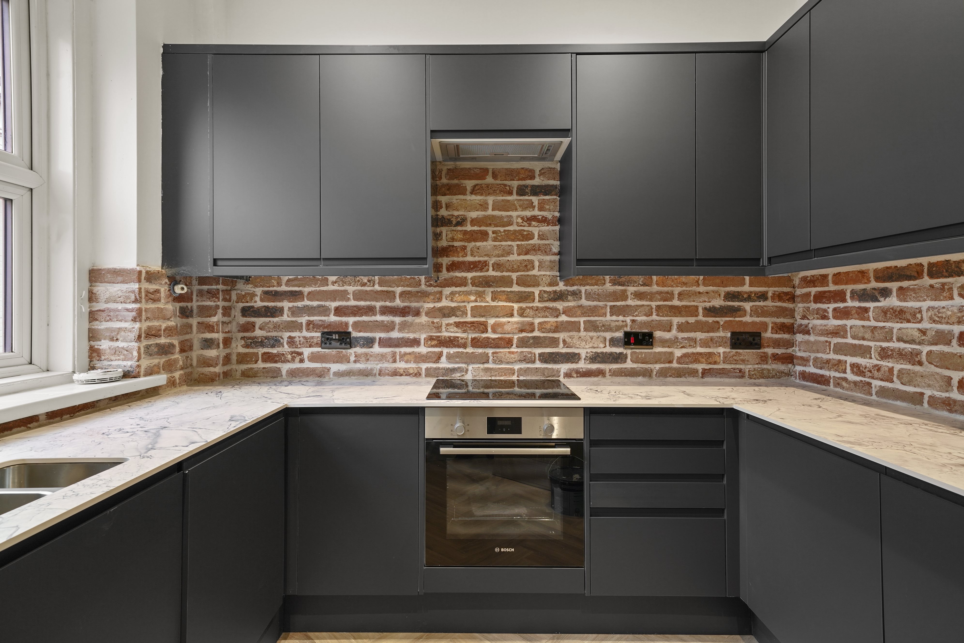 2 bed flat to rent in Richmond Hill, Bournemouth, BH2 - Property Image 1