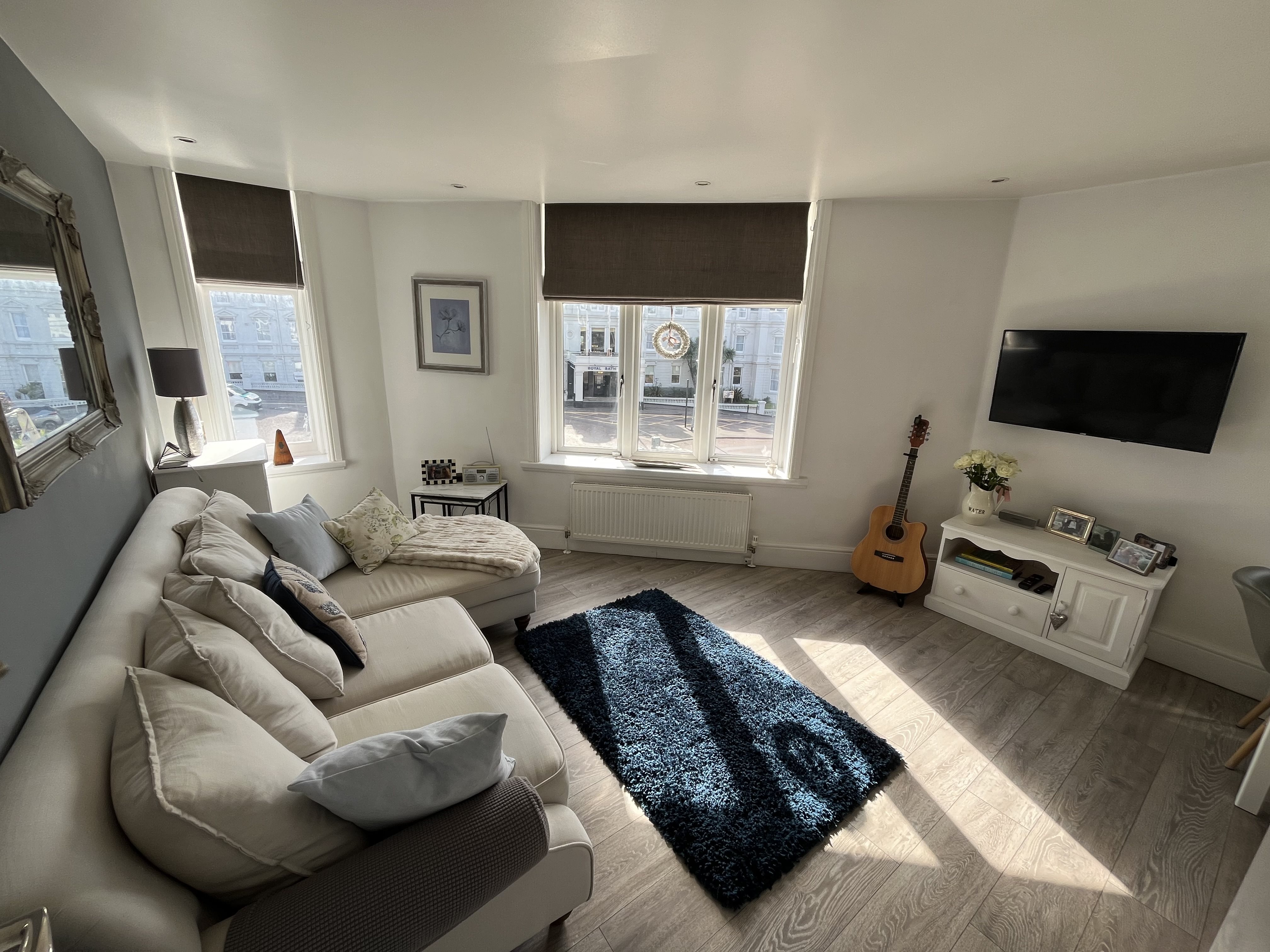 1 bed flat to rent in Hinton Road, Bournemouth - Property Image 1