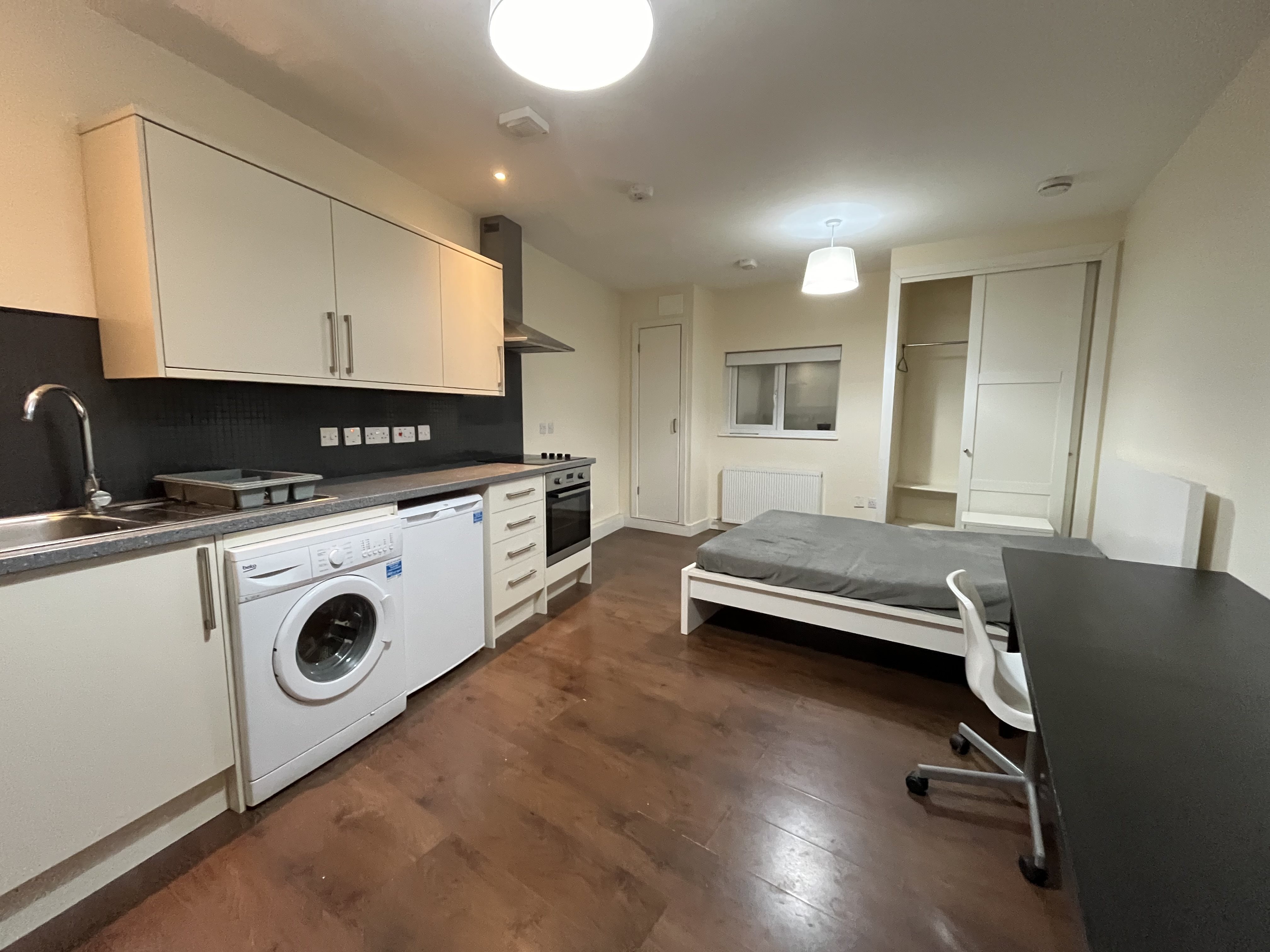 Studio flat to rent in Canford Chambers, 22 St Peters Road 1