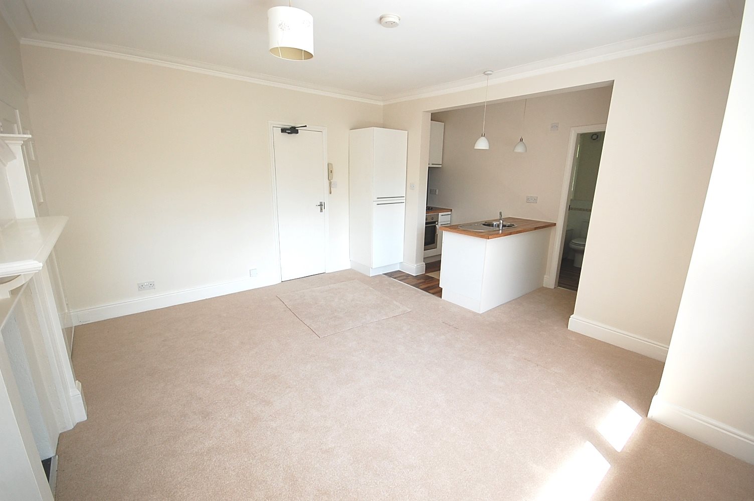 1 bed studio flat to rent in R L Stevenson Avenue, Westbourne, BH4  - Property Image 3
