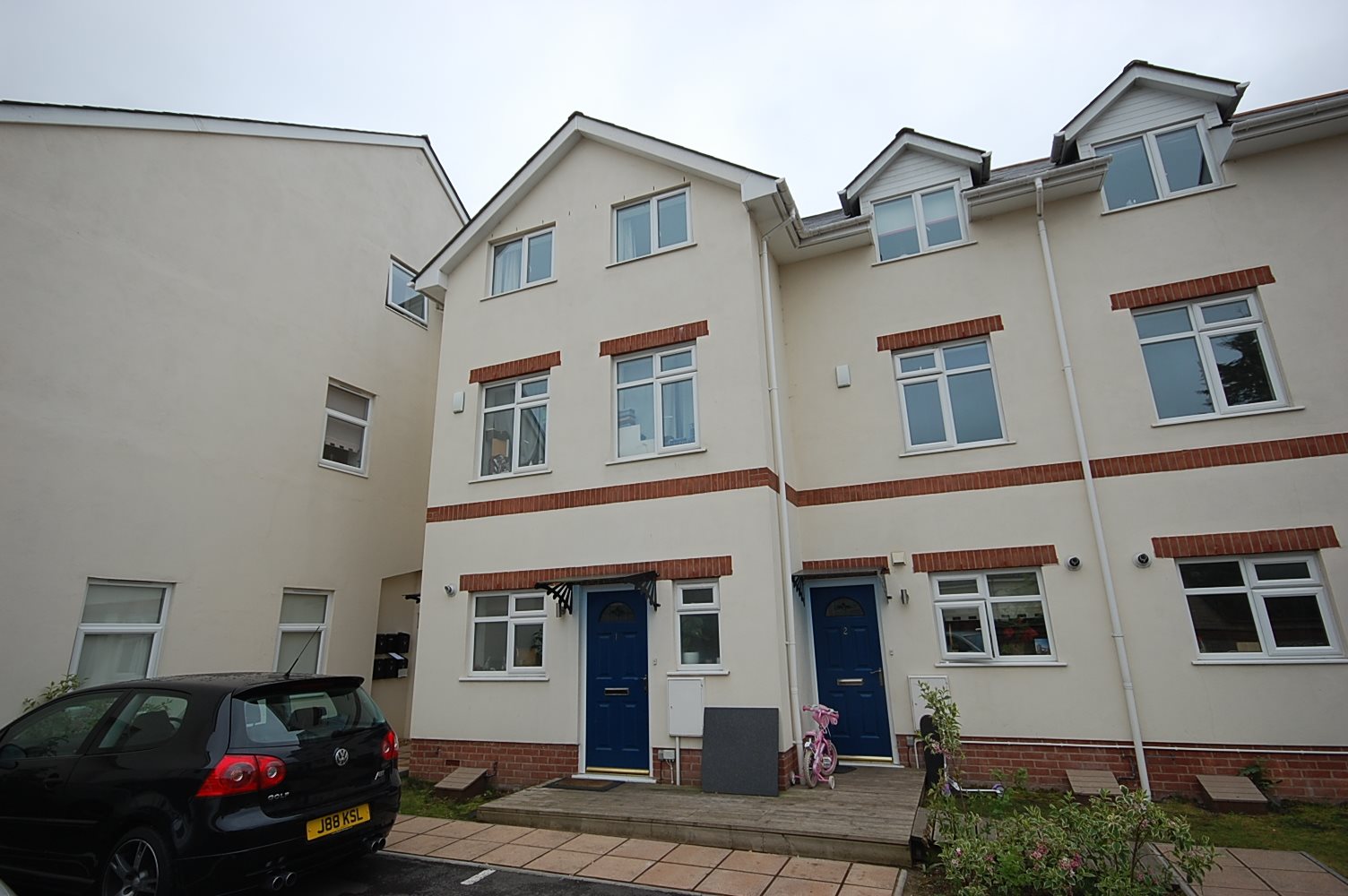 4 bed house to rent in Portchester Place, Bournemouth - Property Image 1