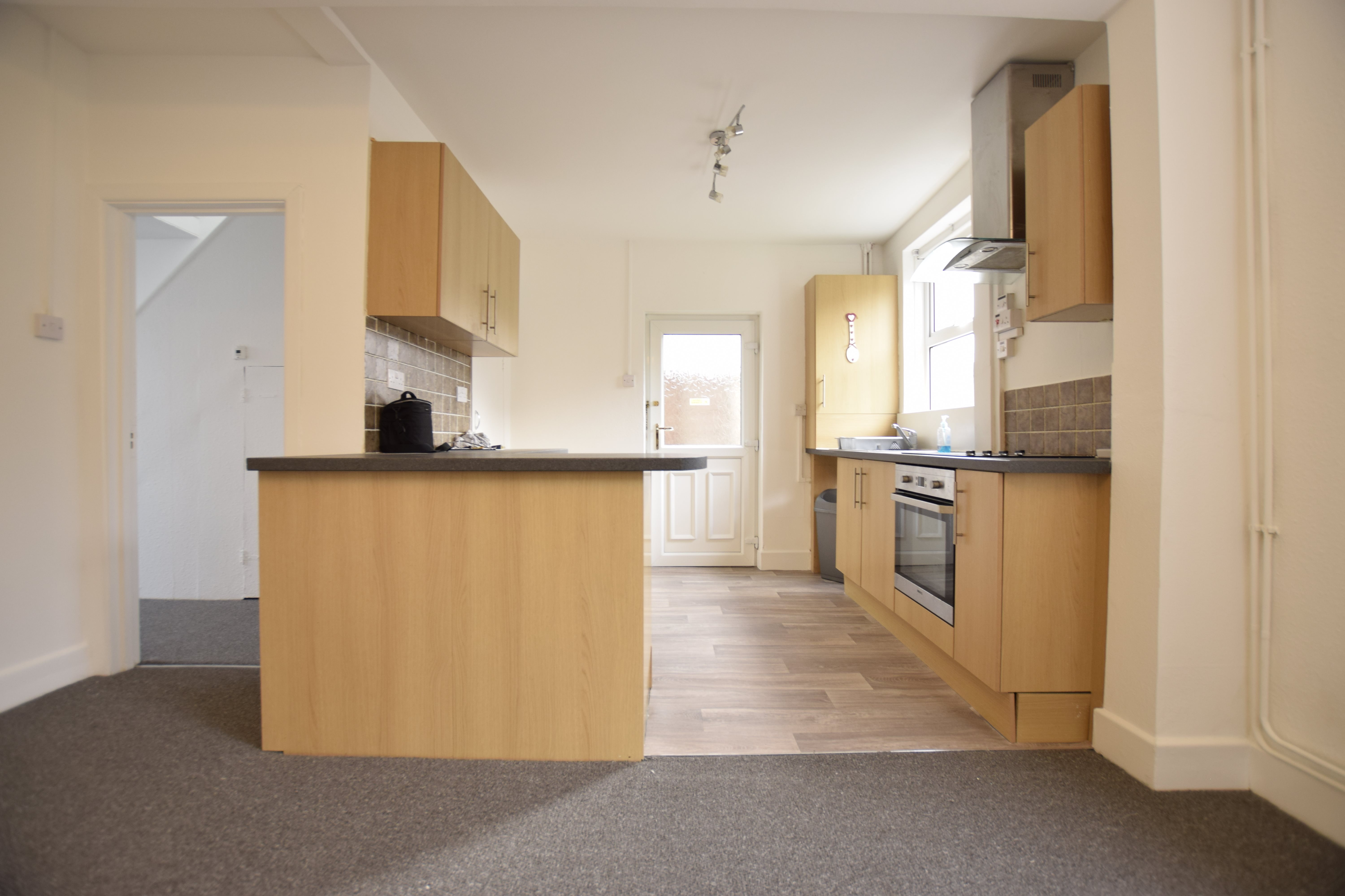 3 bed house to rent in Shelbourne Road, Charminster, BH8 4