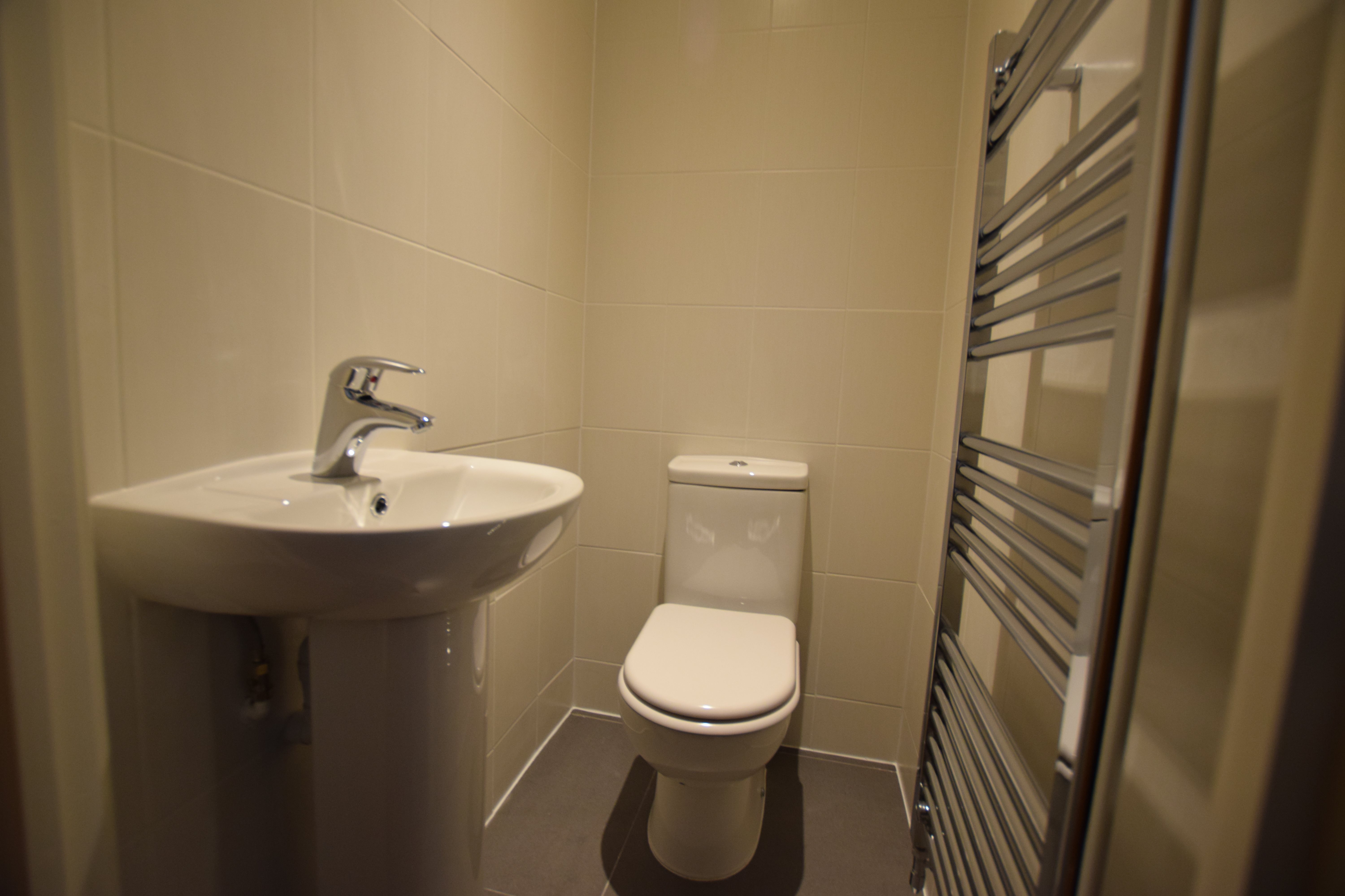 2 bed flat to rent in Old Christchurch Road, Bournemouth 6