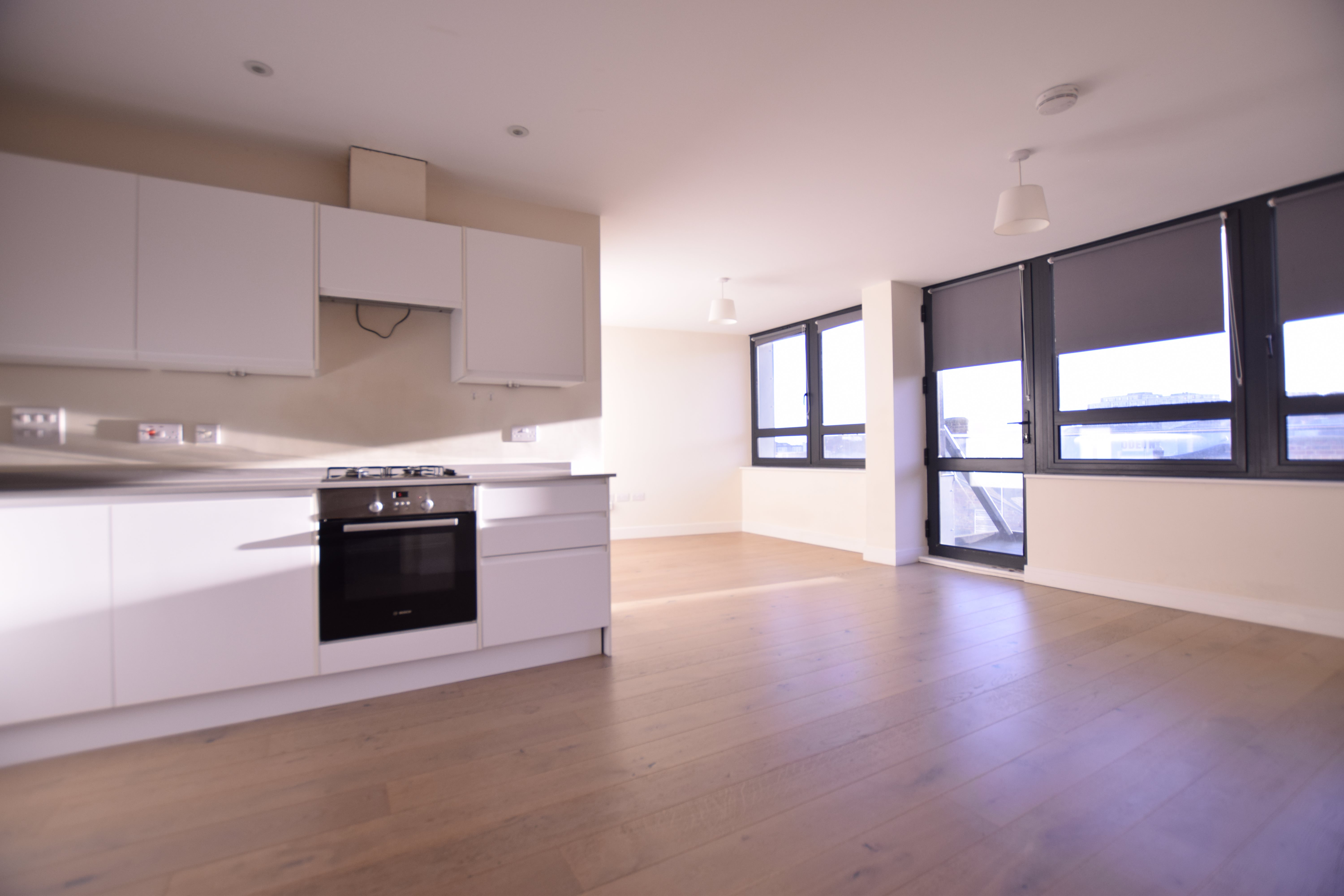 2 bed flat to rent in Post Office Road, Bournemouth, BH1 1