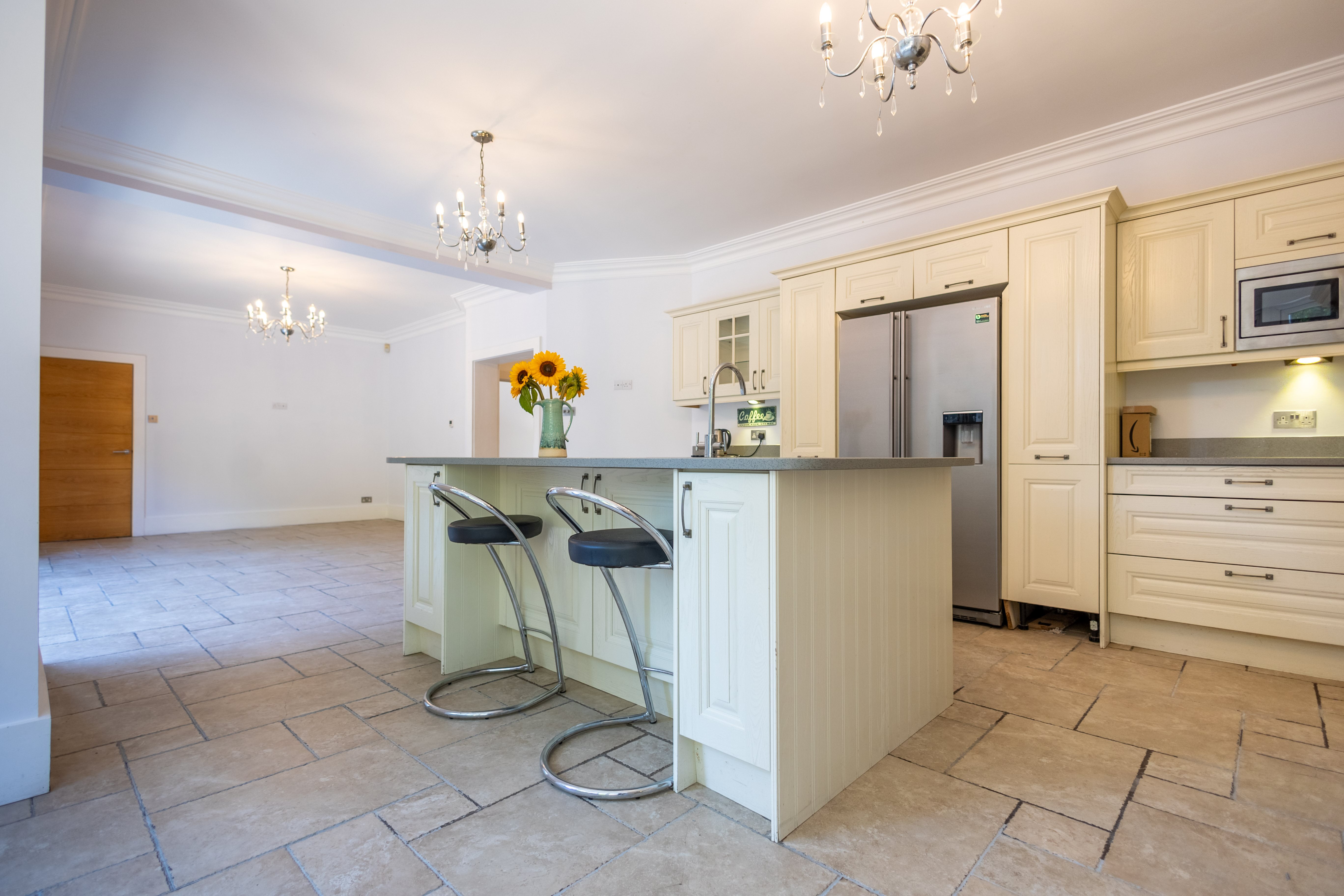 5 bed house to rent in Queens Park South Drive, Queens Park, BH8 6