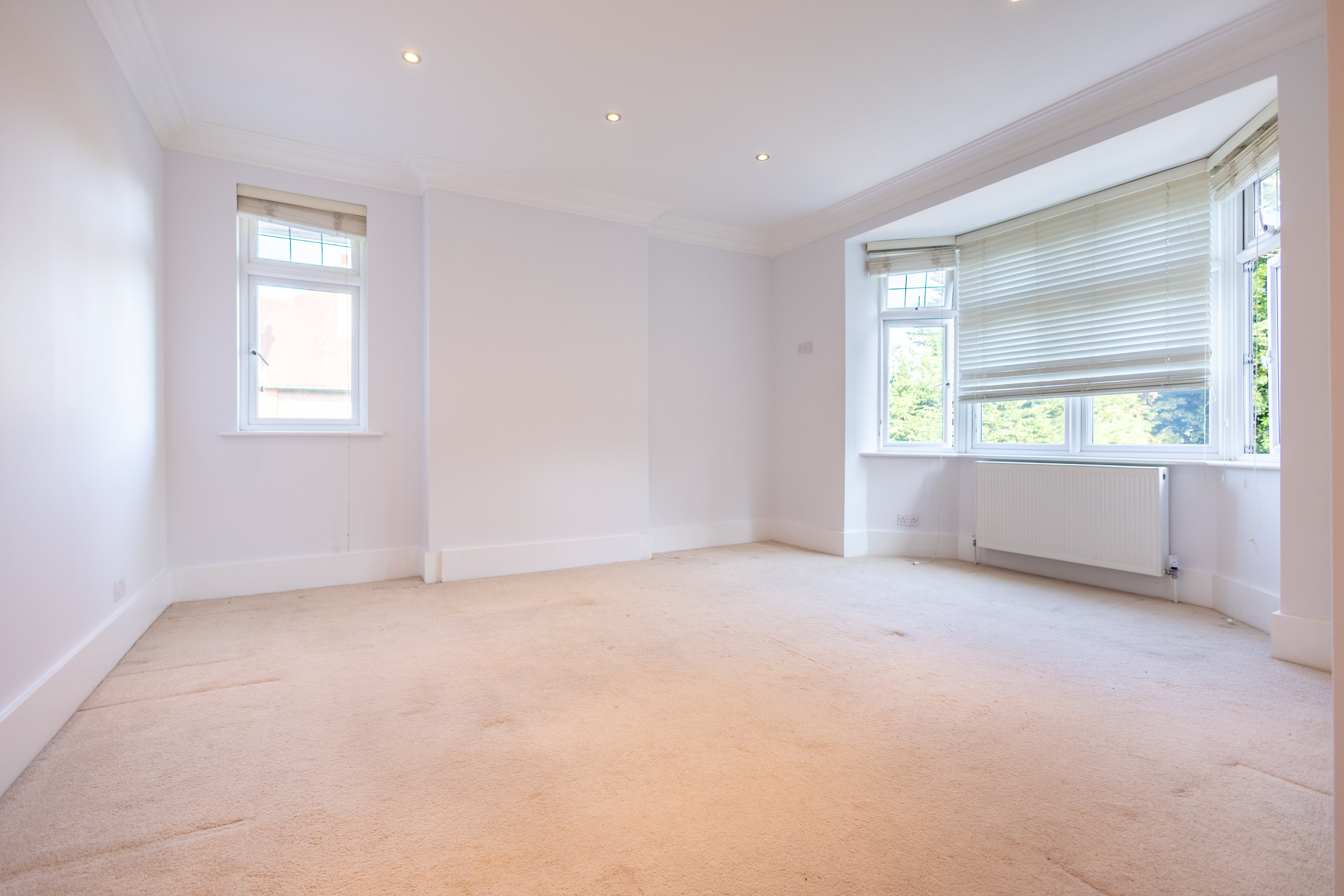5 bed house to rent in Queens Park South Drive, Queens Park, BH8 20