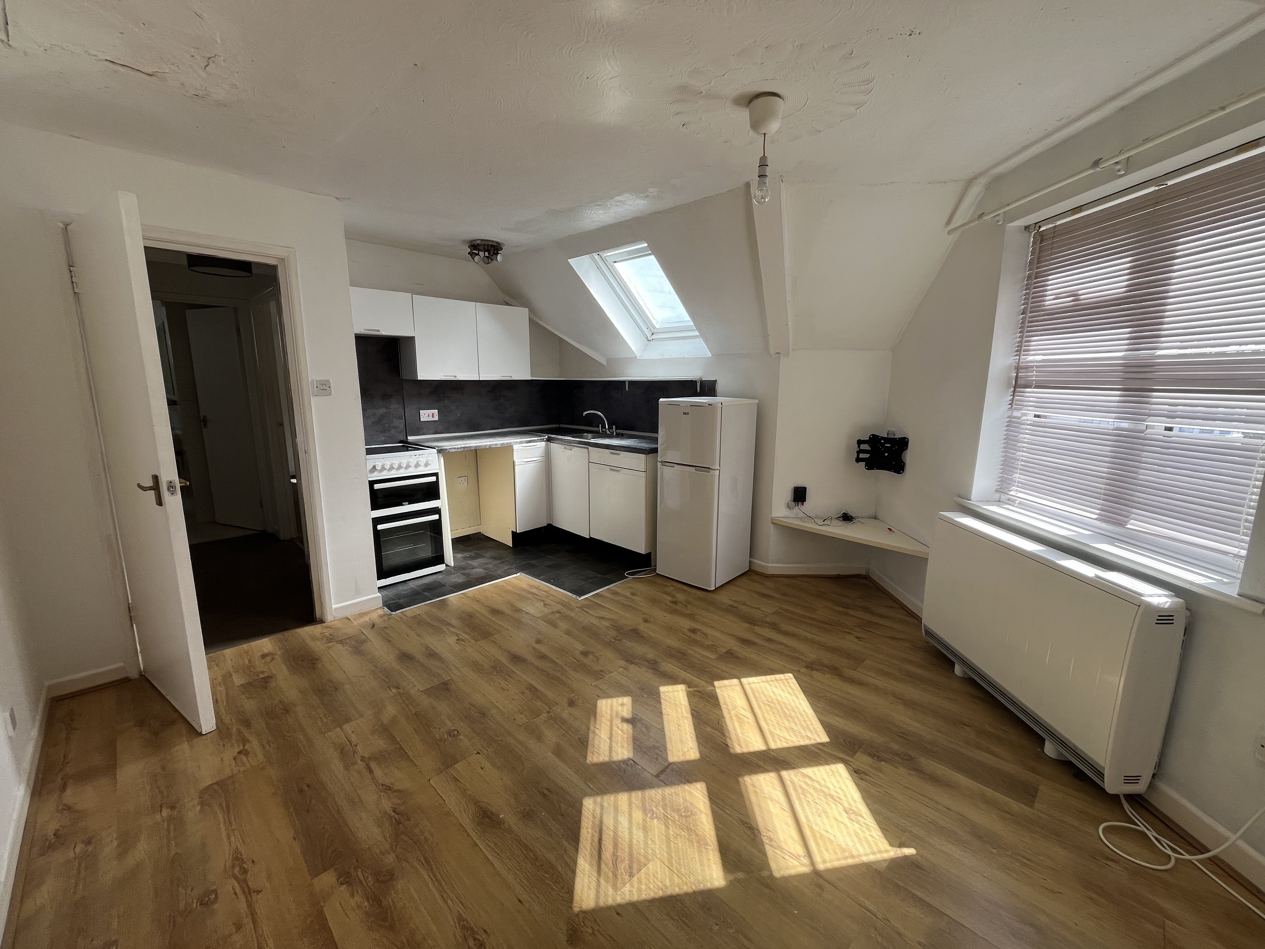 1 bed flat to rent in Florence Road, Bournemouth, BH5 1