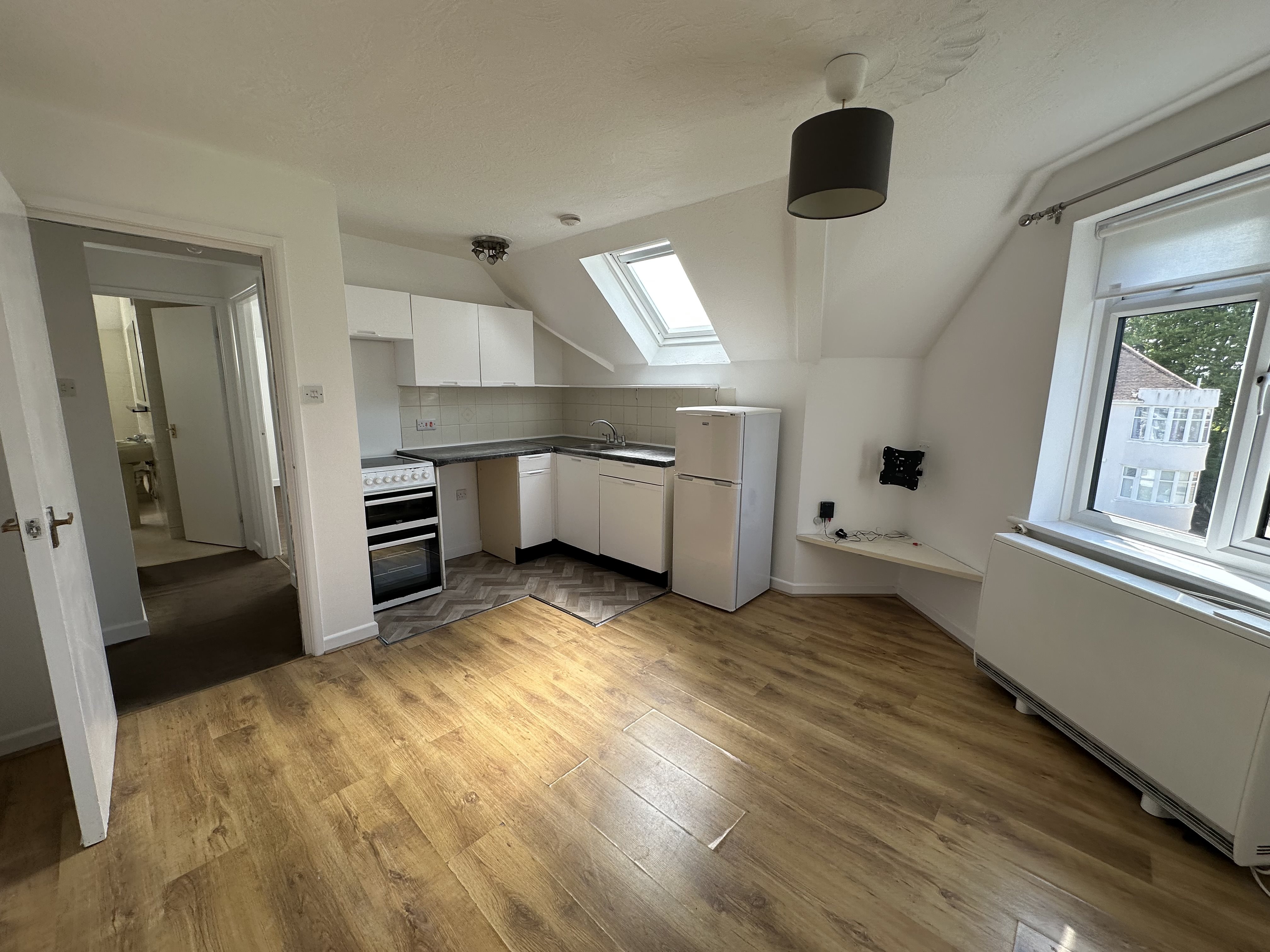 1 bed flat to rent in Florence Road, Bournemouth, BH5