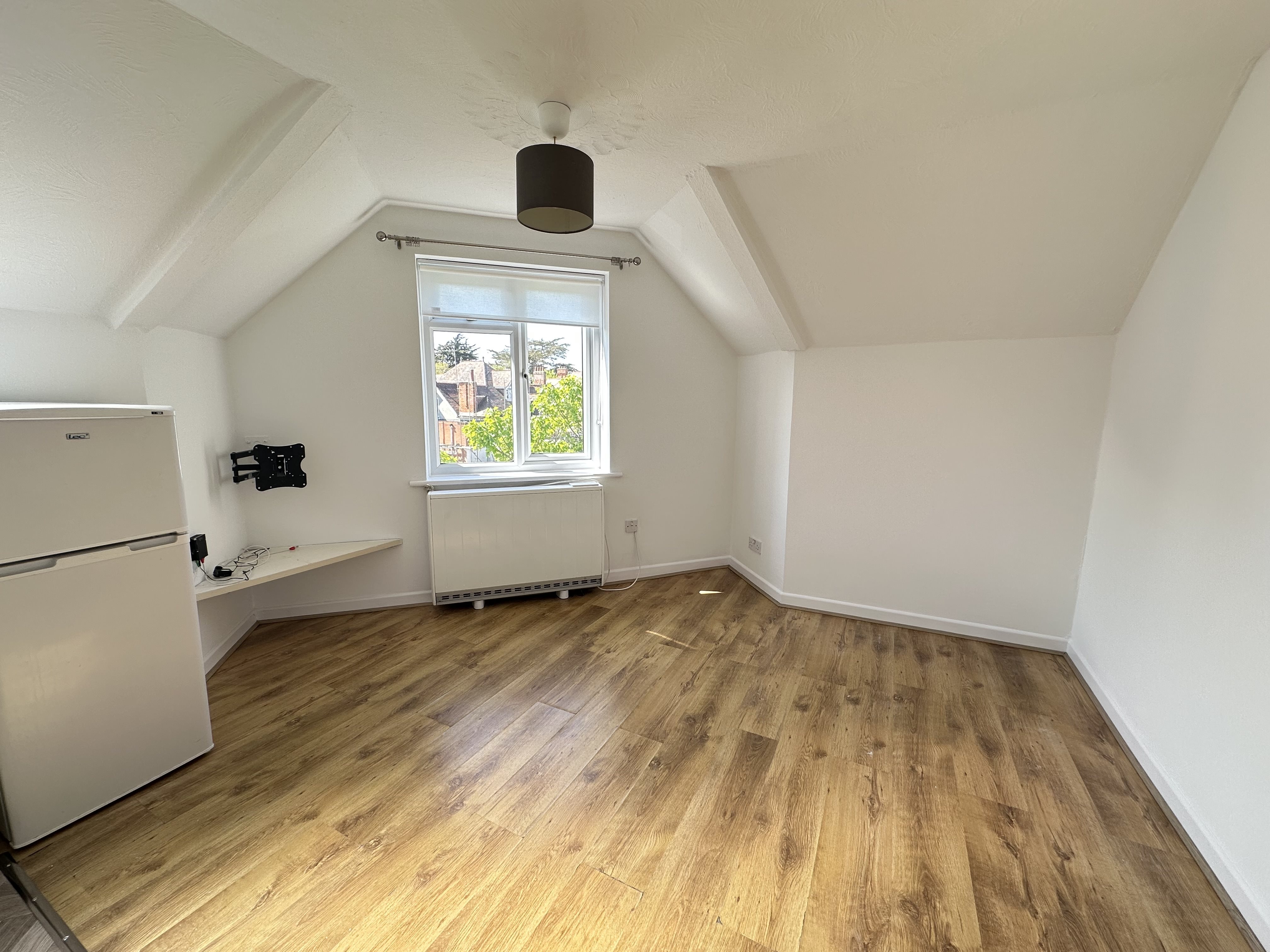 1 bed flat to rent in Florence Road, Bournemouth, BH5 1