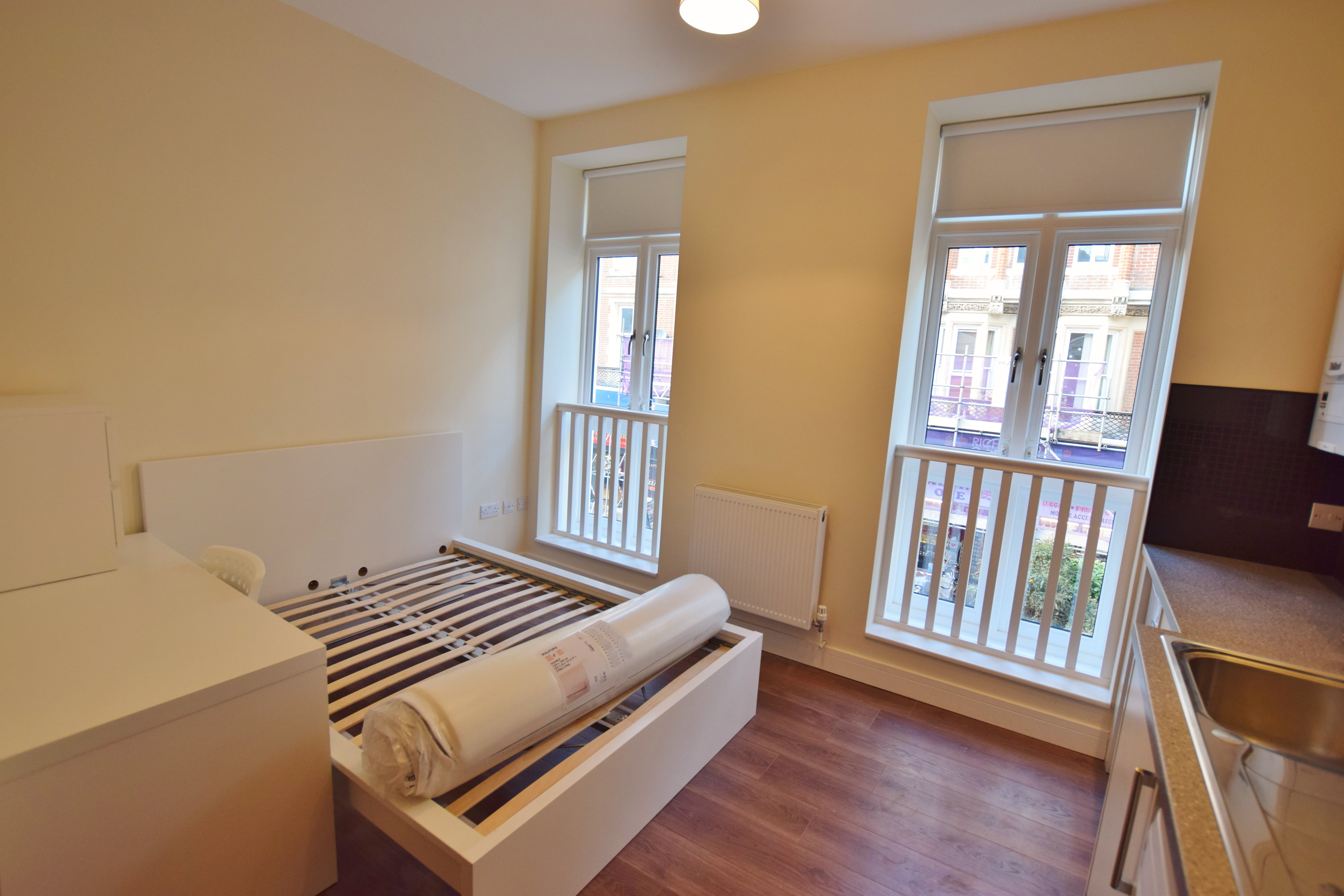 Flat to rent in Old Christchurch Road, Bournemouth - Property Image 1