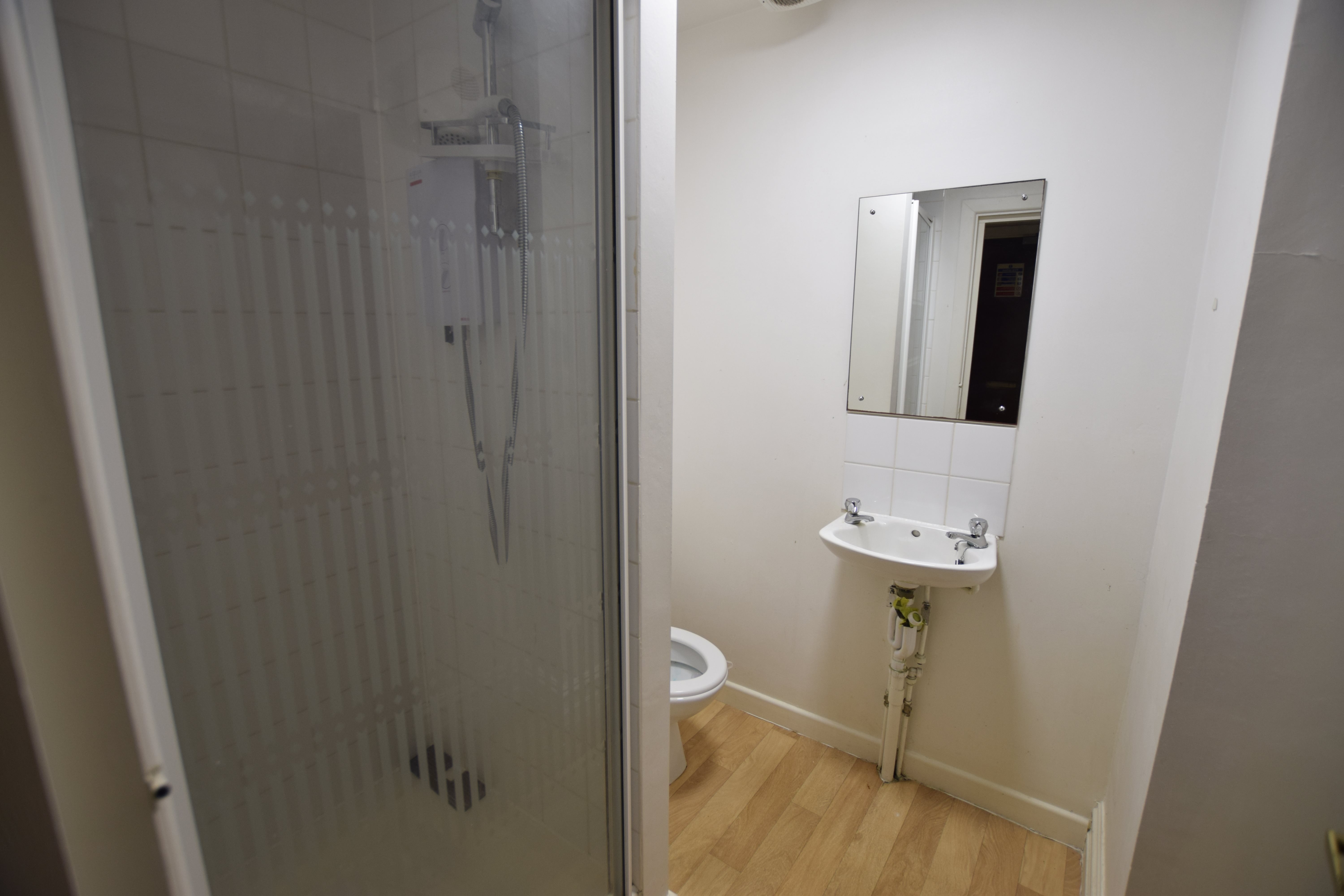 Flat to rent in Manor Road, Bournemouth 10