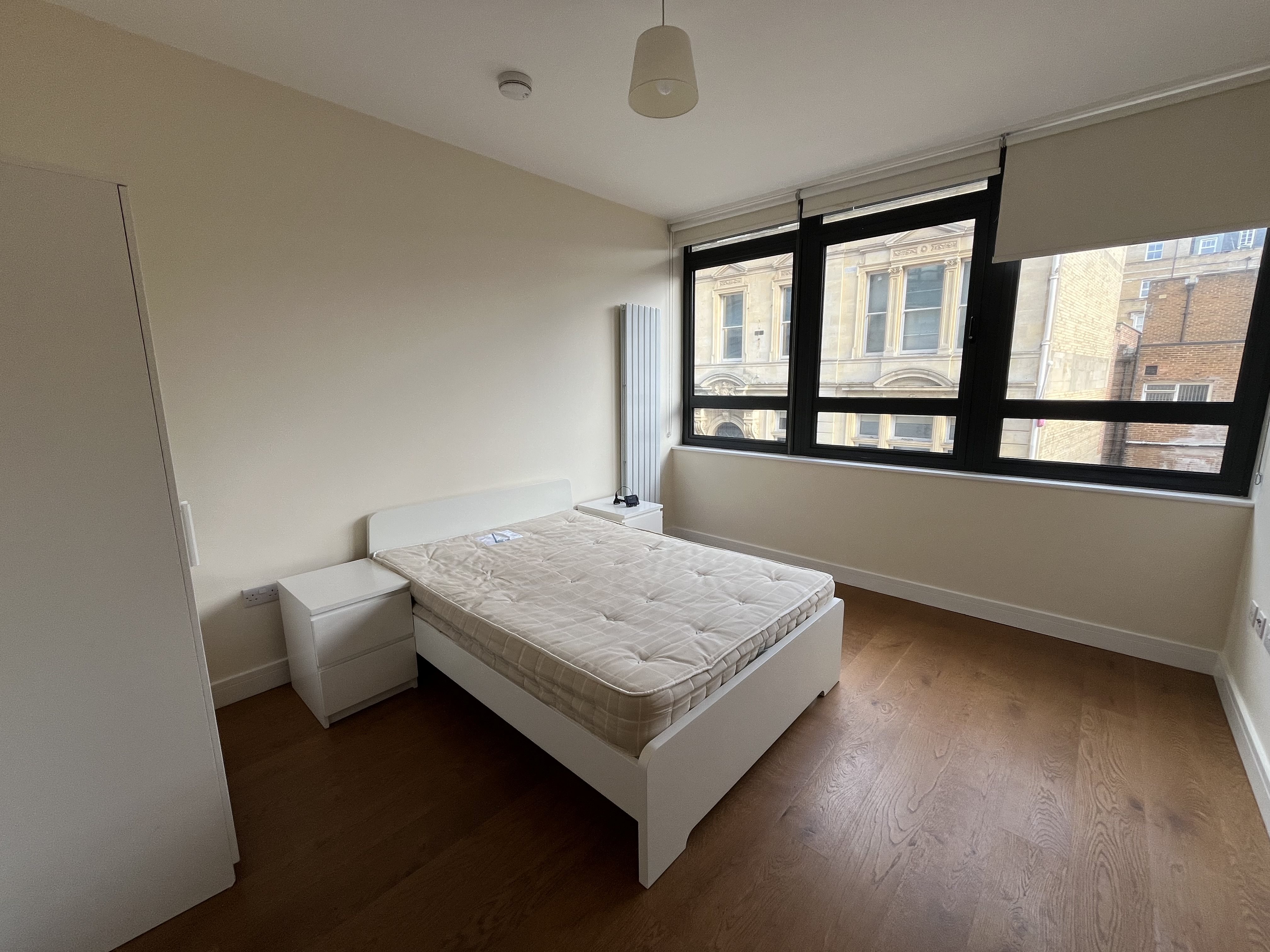 2 bed flat to rent in Vandale House, Post Office Road 6