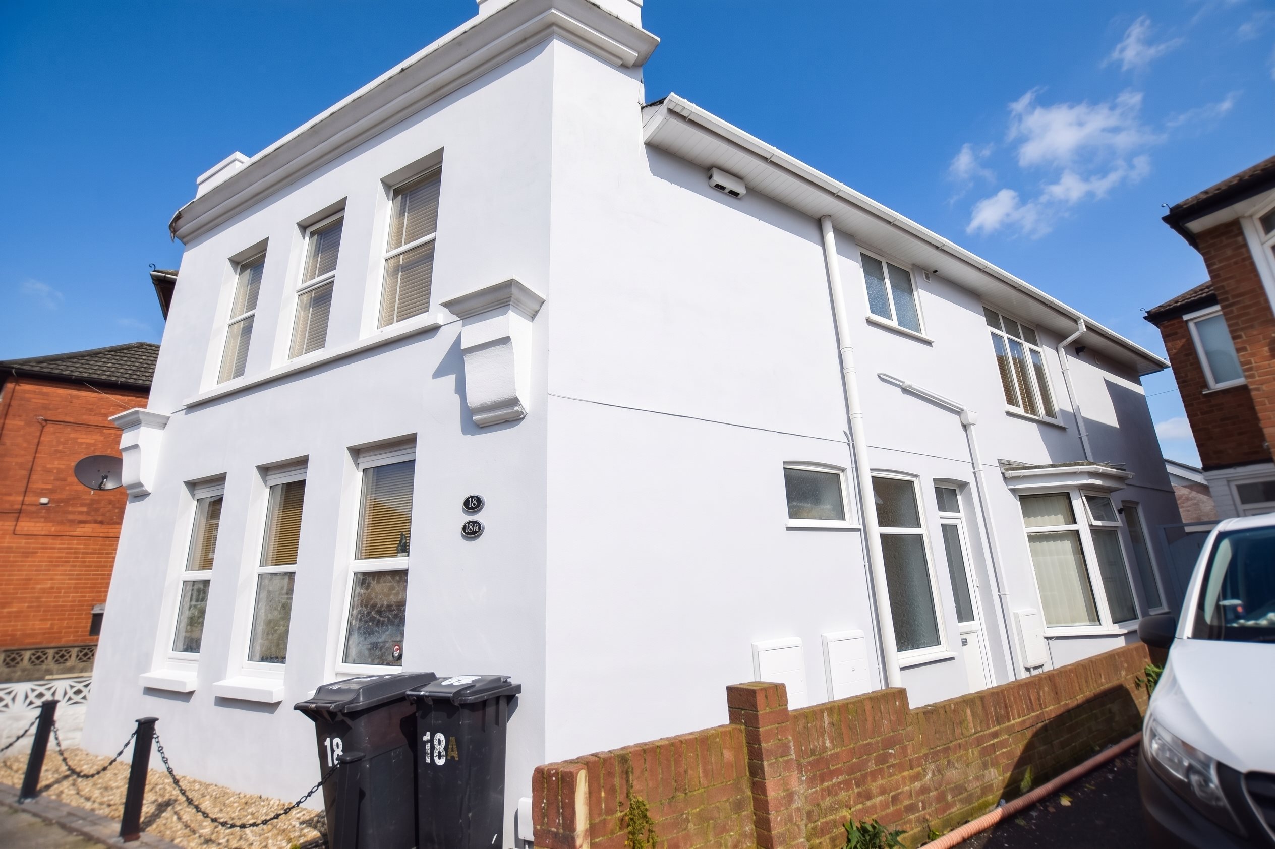 1 bed flat to rent in Clarence Park Road, Bournemouth, BH7 12