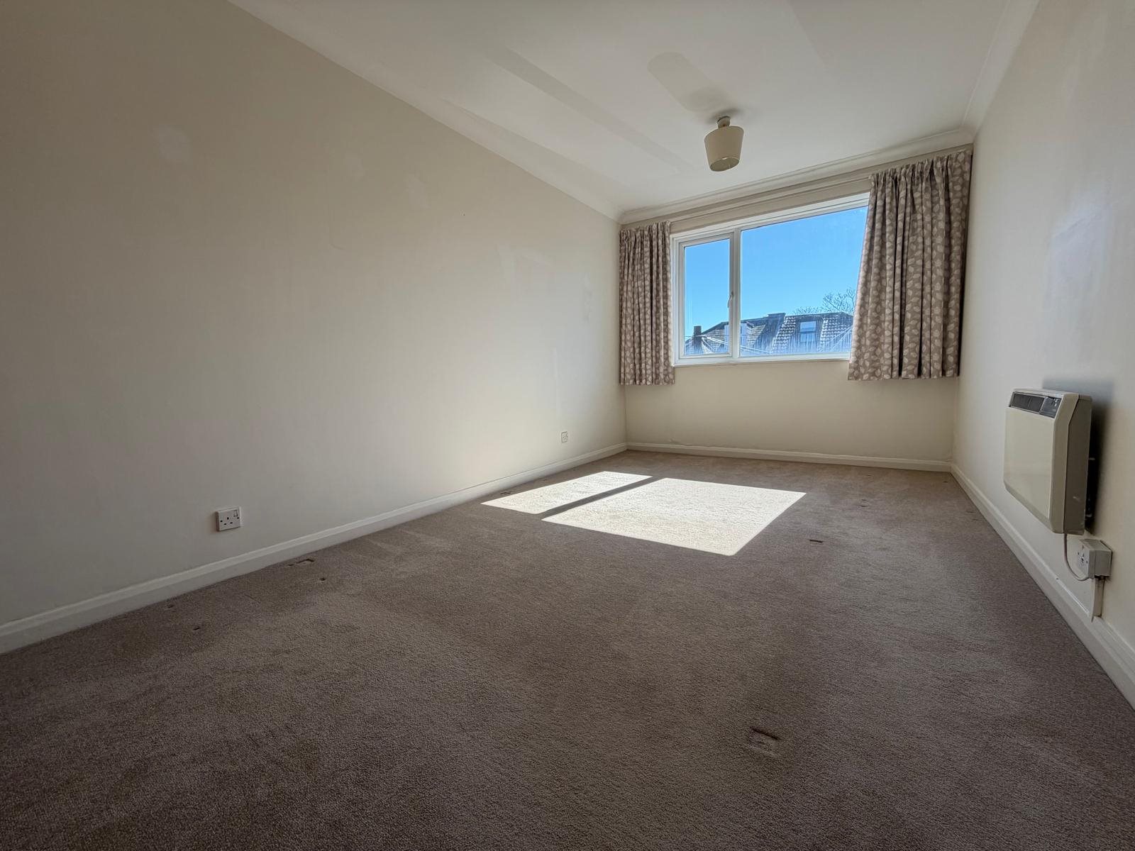 1 bed flat to rent in Southcote Road, Bournemouth  - Property Image 6