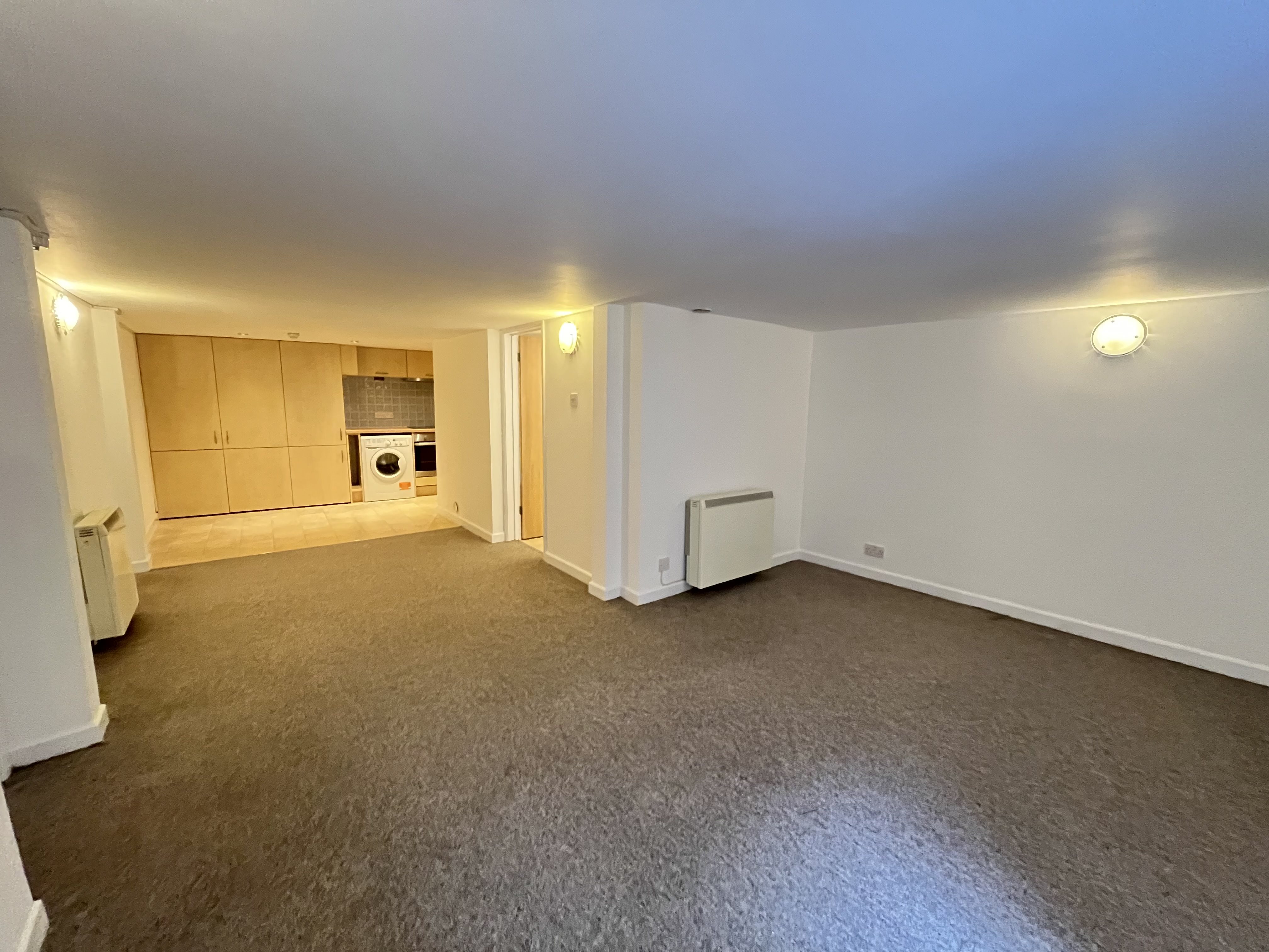 1 bed flat to rent in The Triangle, Bournemouth, BH2 
