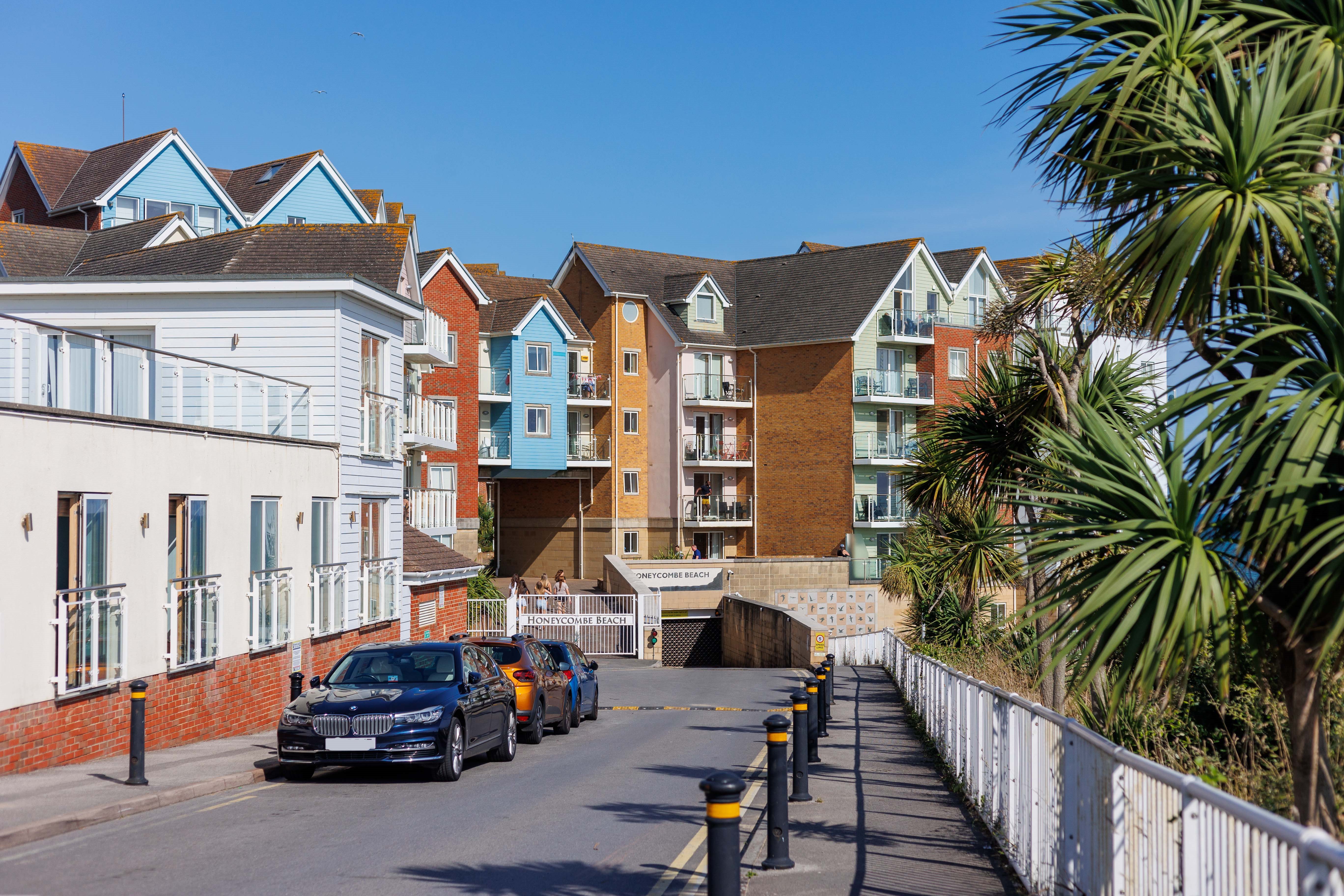 2 bed flat to rent in Honeycombe Beach, Honeycombe Chine 27
