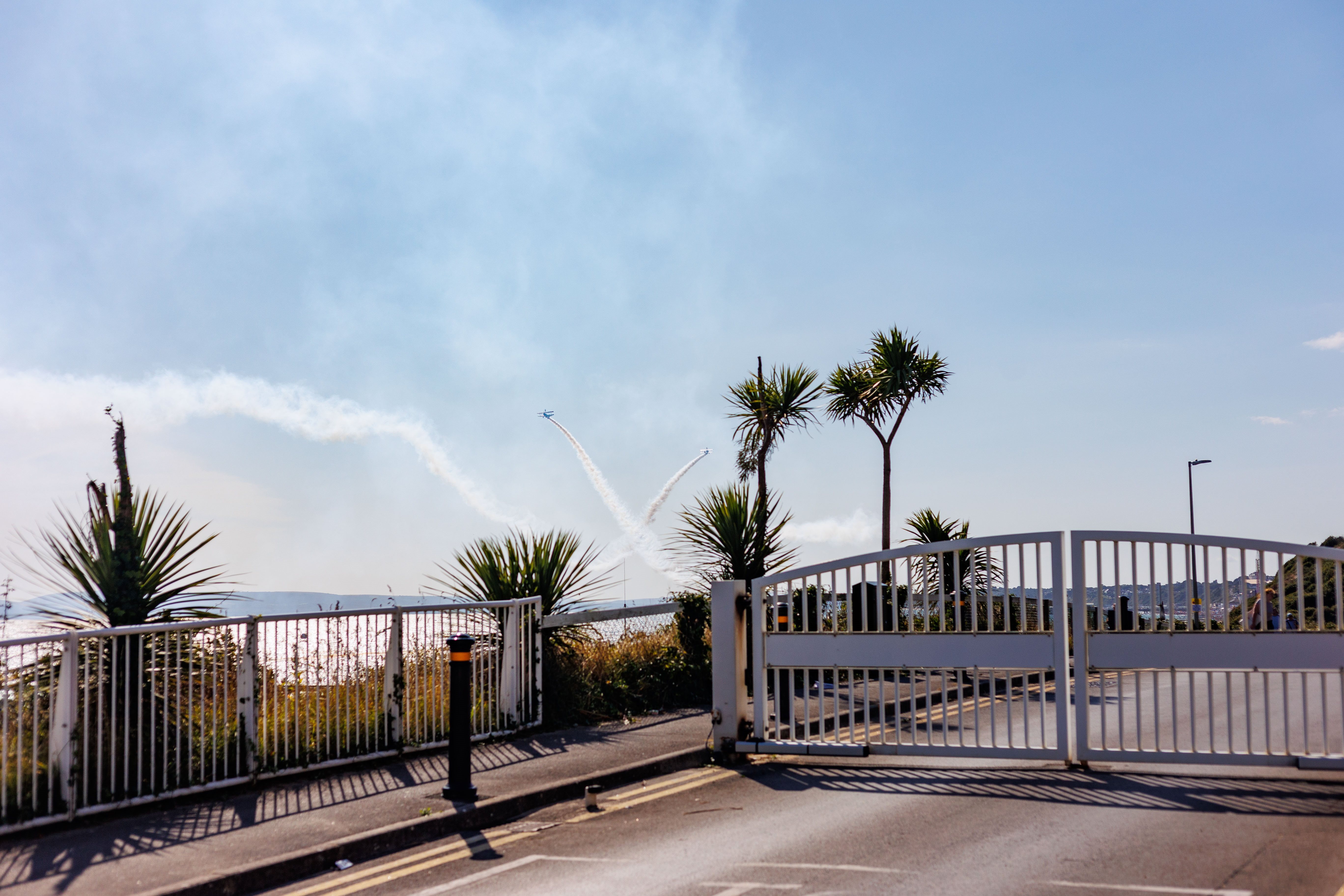 2 bed flat to rent in Honeycombe Beach, Honeycombe Chine 33